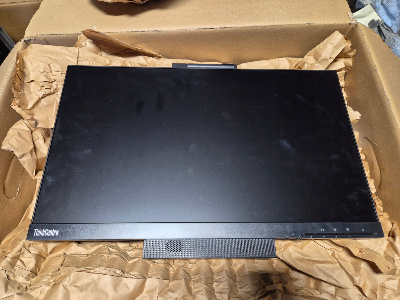 Lenovo ThinkCentre TIO 22 Gen3 Monitor - Type 10R1 DP & 3in1 port w/ stand NO CABLES ( 01YY002 A17TIO22 ) USED