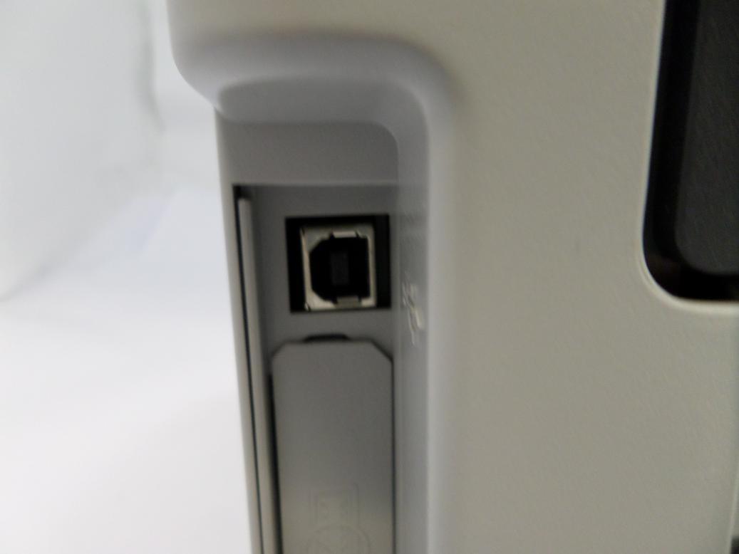 MC4868_Q2460A_HP Laserjet 1010 Monochrome Printer - Image6