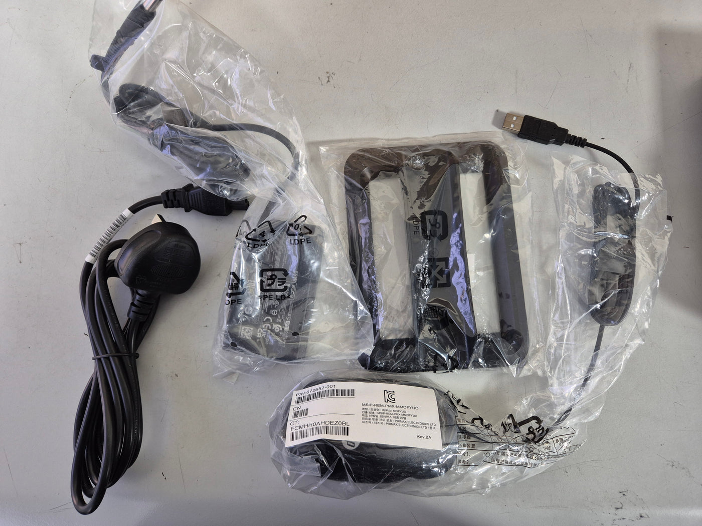 HP ProDesk 400 G6 Mini 250GB SSD 16GB RAM i5-10500T 2.3GHz Win10 boxed w/ accessories ( 123V3ET#ABU ) USED