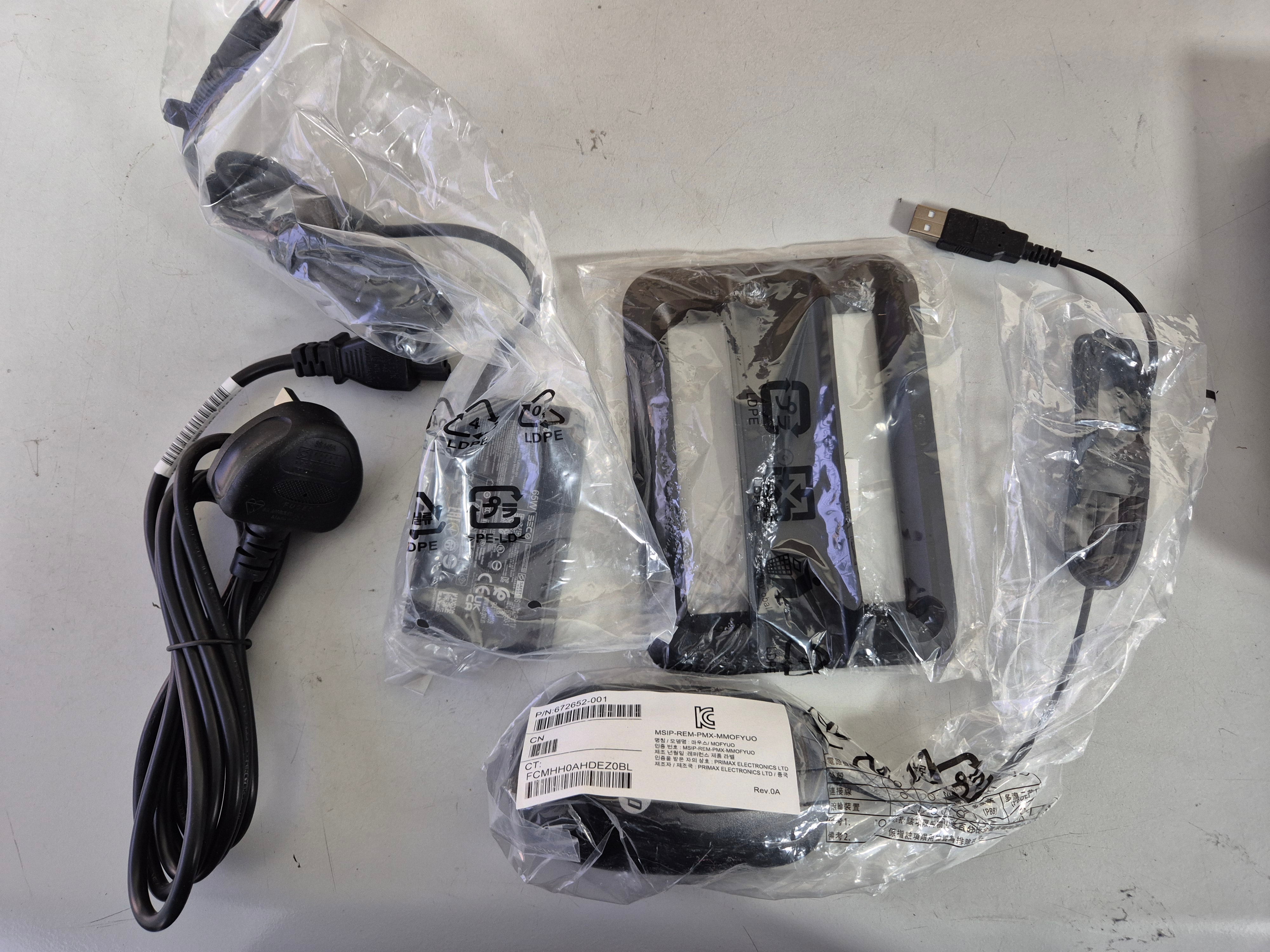 HP ProDesk 400 G6 Mini 250GB SSD 16GB RAM i5-10500T 2.3GHz Win10 boxed w/ accessories ( 123V3ET#ABU ) USED