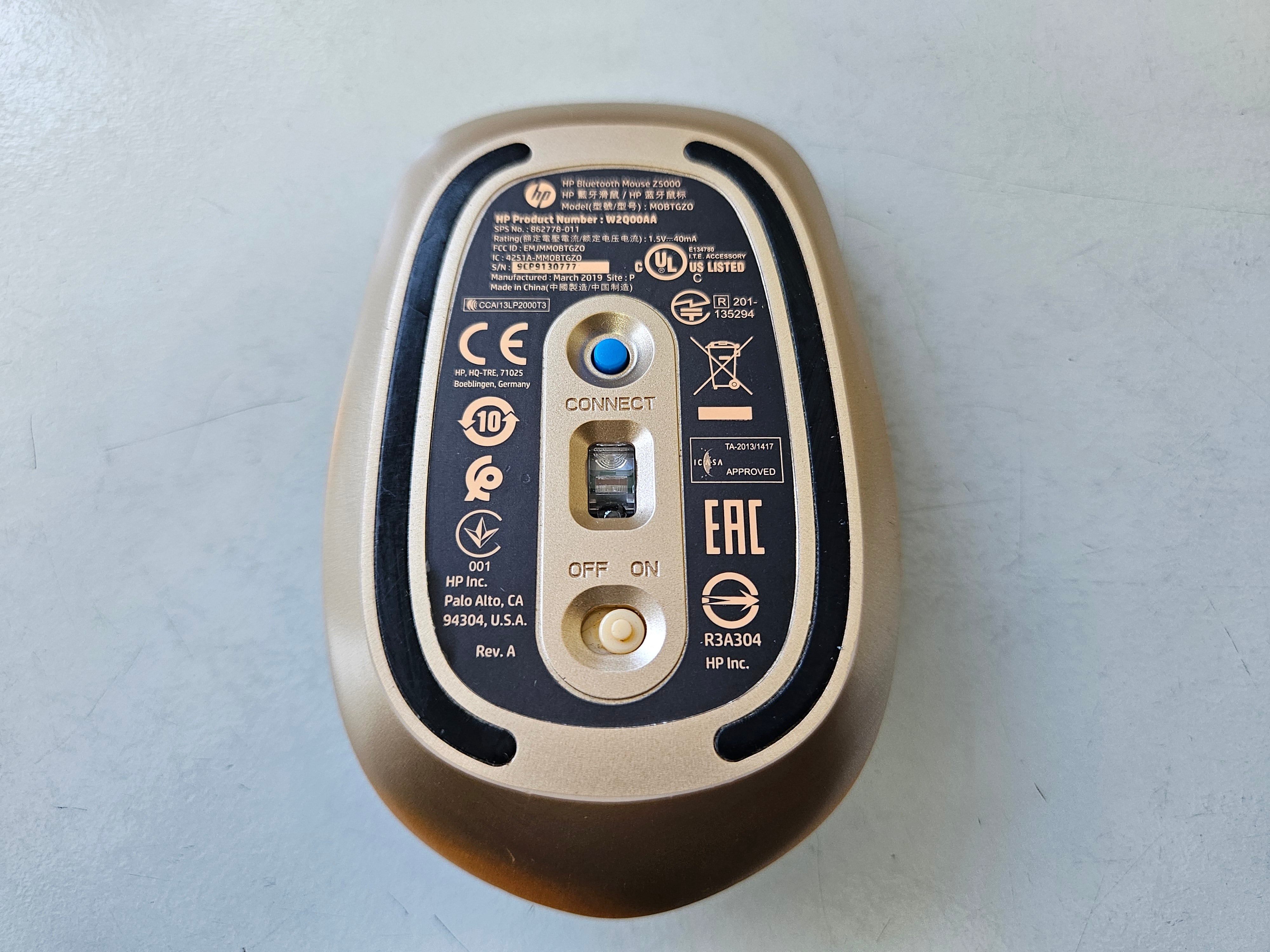 HP Z5000 Dark Ash SIlver Bluetooth Wireless Mouse ( M0BTGZ0 W2Q00AA ) USED