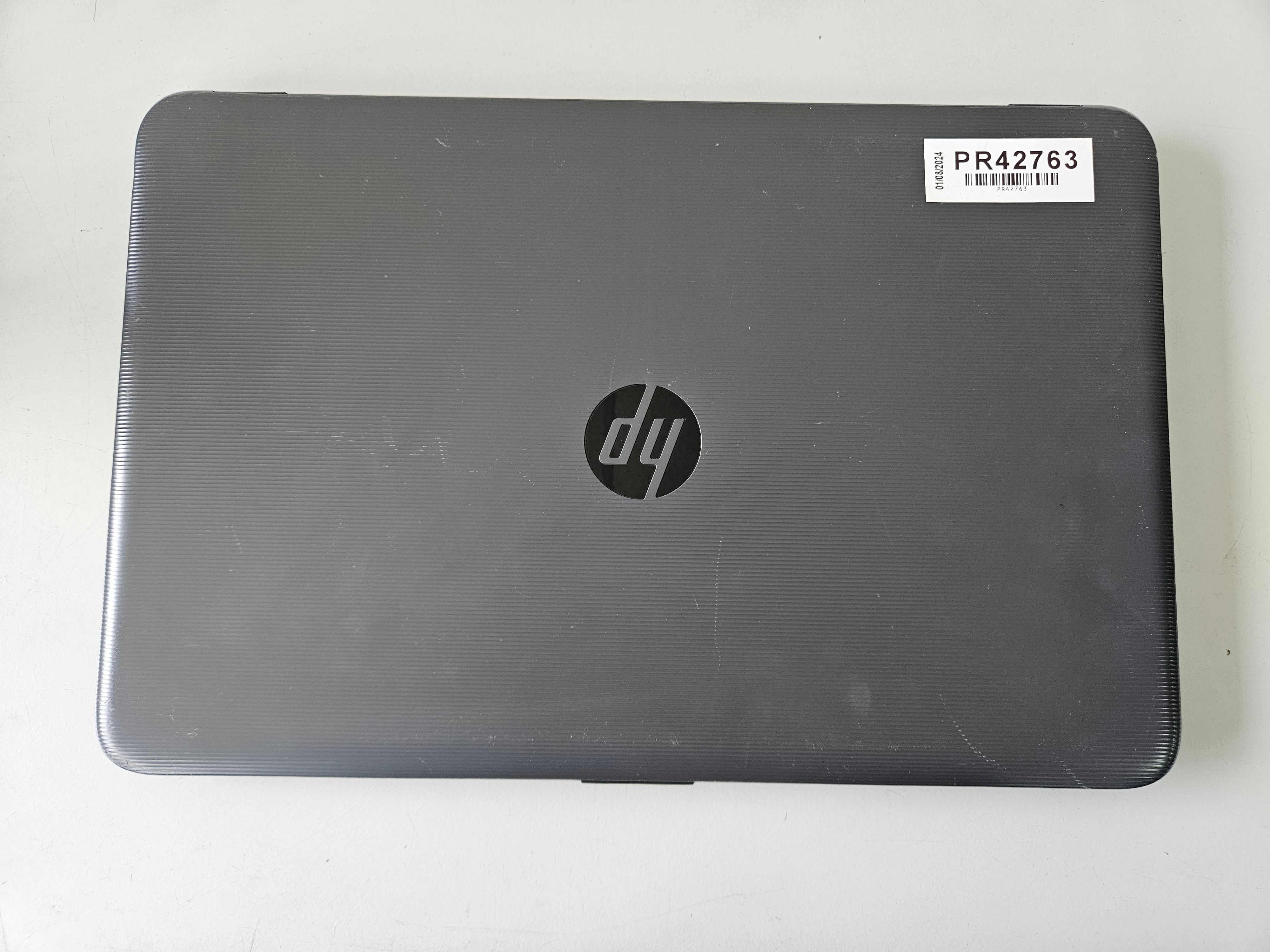 HP 250 G5 500GB SSD 4GB i5-6200U Linux Mint 21.3 15.6" ( W4N26E#ABU ) USED POOR BATTERY