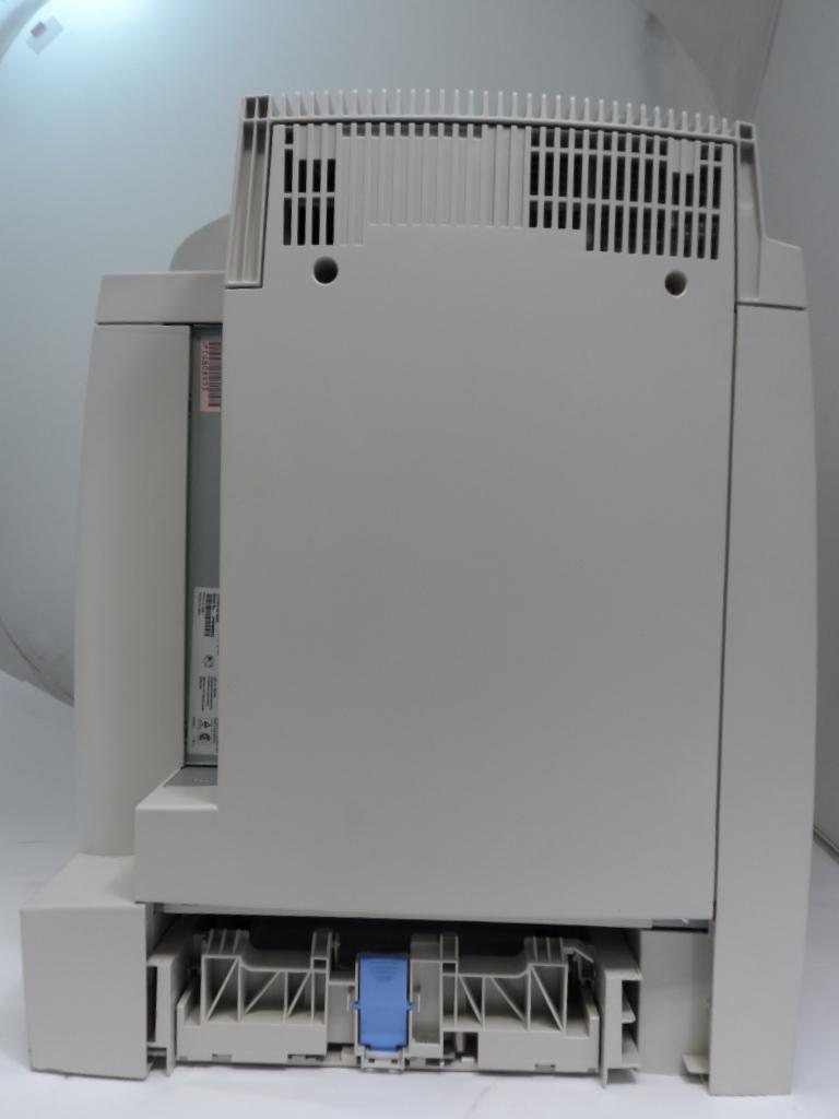 Q3670A - HP 4650dn Colour Laser Jet Printer - Off-White - Fully Working Faulty USB Function Needs Working On - USED