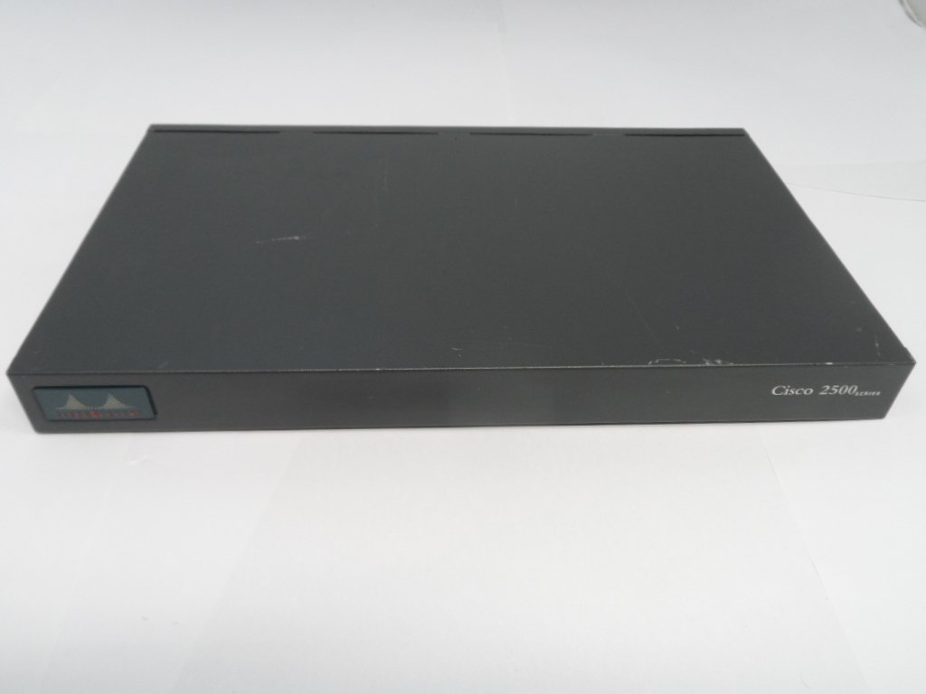Cisco 3 Port Ethernet Dual Serial Router, T94-5011 ( T94-5011-0 2500  Cisco )