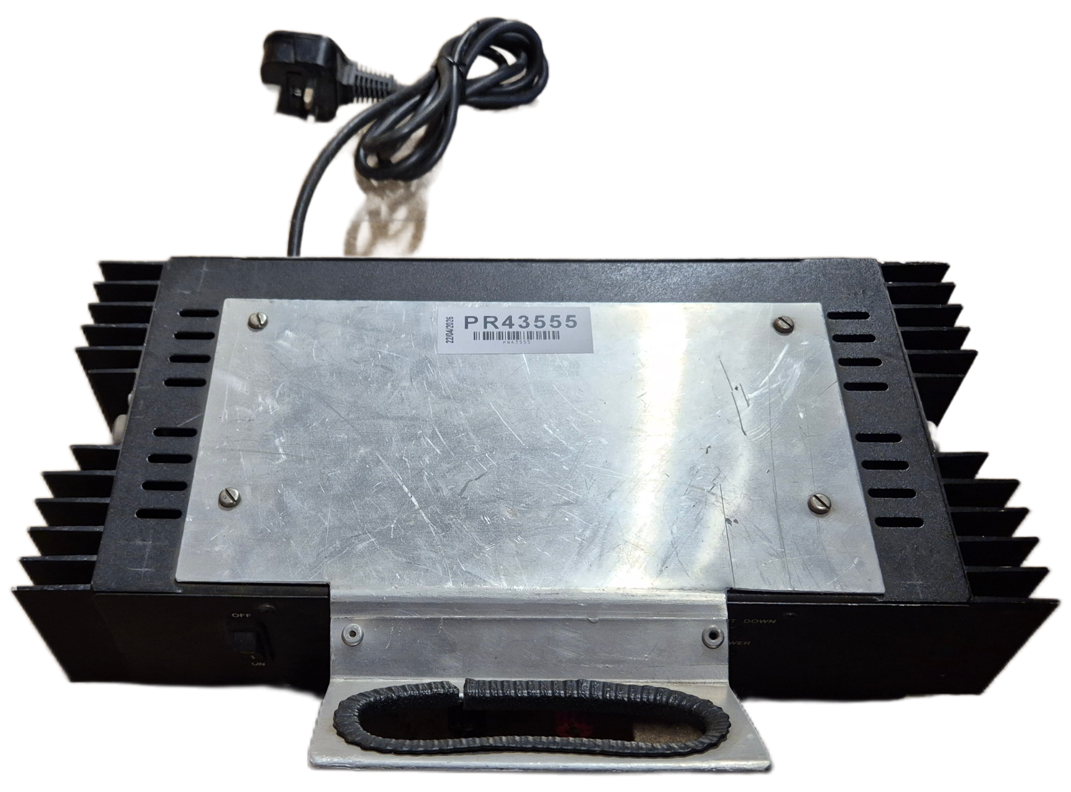 BNOS Electronics Type 12/20E 13.8VDC 20AMPS Liner Power Supply USED