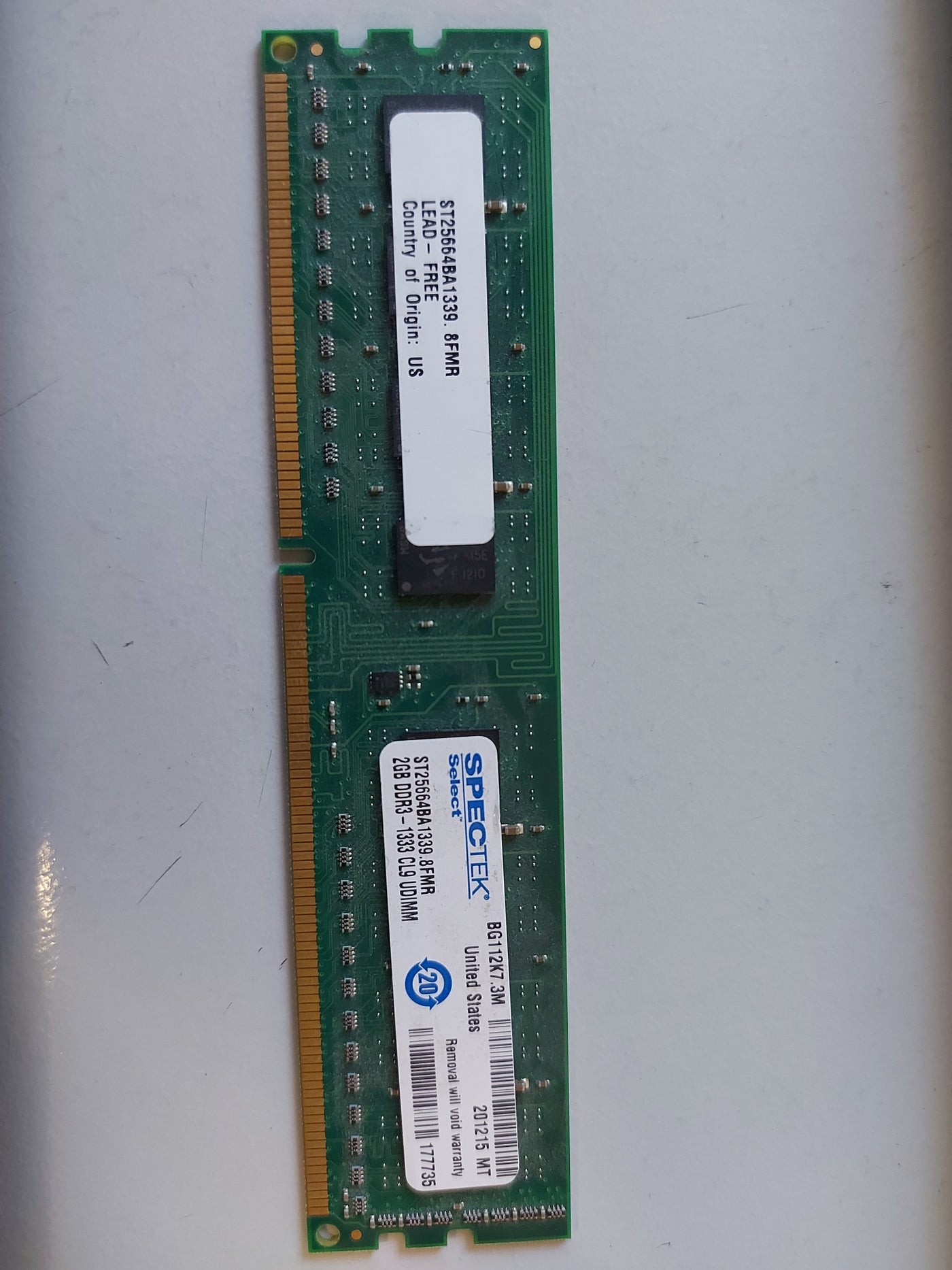 SpecTek 2GB DDR3 1333MHz CL9 240Pin NonECC SDRAM UDIMM Module ST25664BA1339.8FMR