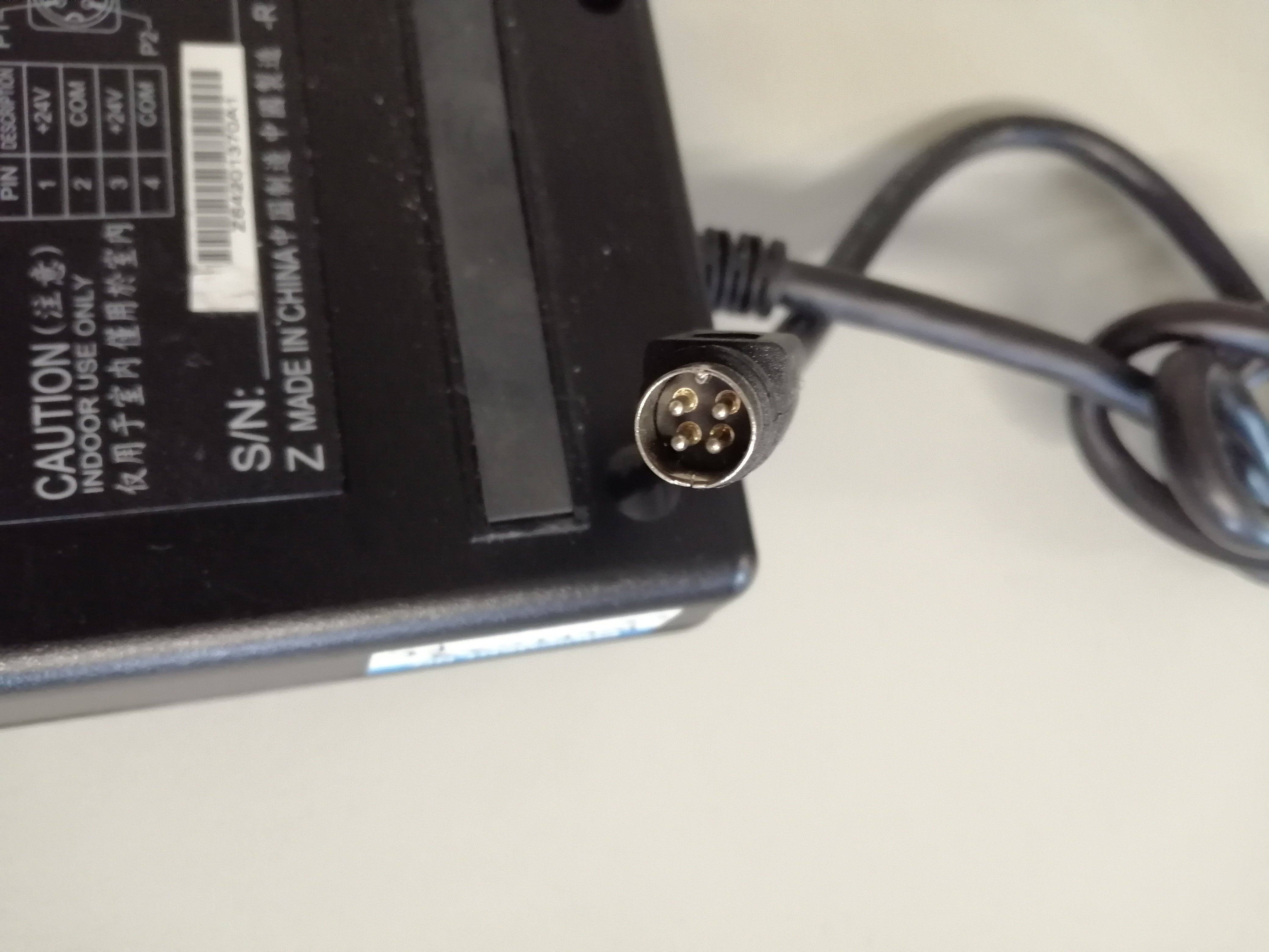 PHIHONG AC ADAPTOR PSM156U-240 IN 240V OUT 24V 4 PIN ( PSM156U-240 USED )