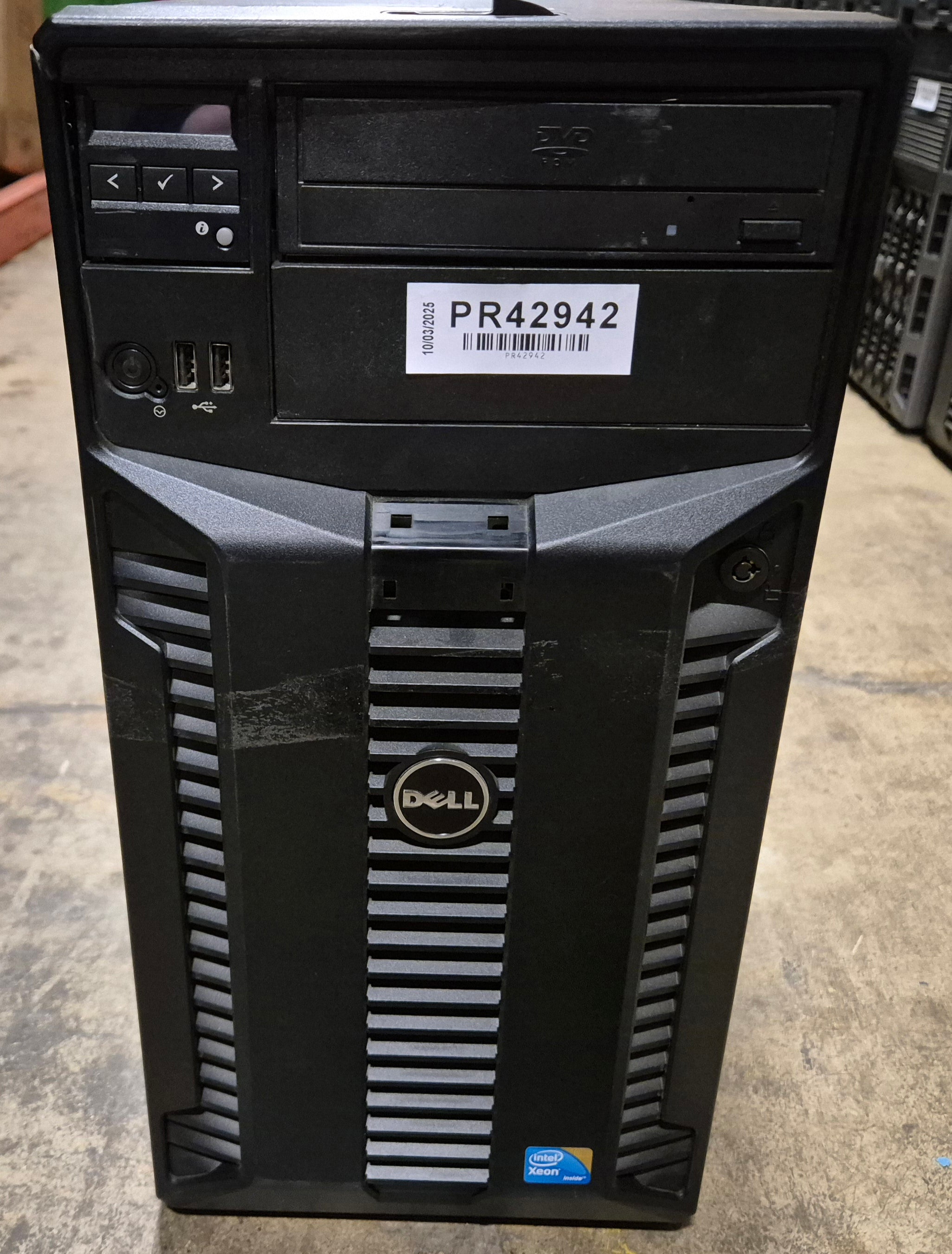 Dell PowerEdge T310 4GB RAM Xeon 2.67GHz NO HDD NO OS Dual PSU WinSVR 2008 COA ( E09S ) USED Damaged Plastics 