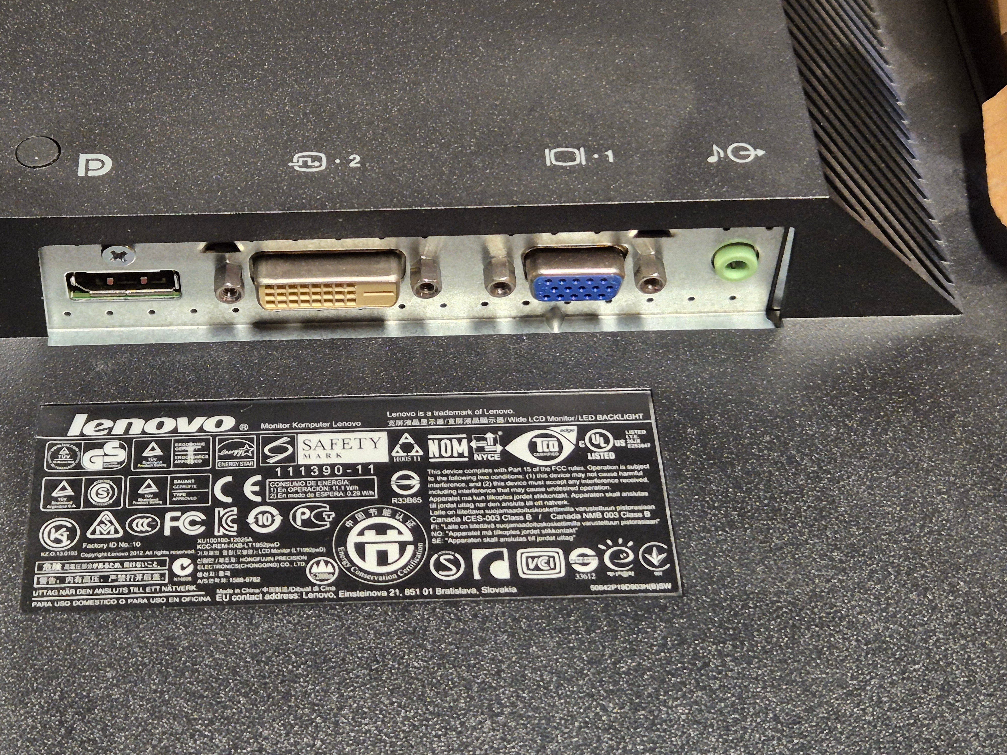 Lenovo ThinkVision LT1952pwD 19in TFT-LCD Monitor with LED cables + stand + mount ( 03X7911 2448-MB6 ) USED Grade B
