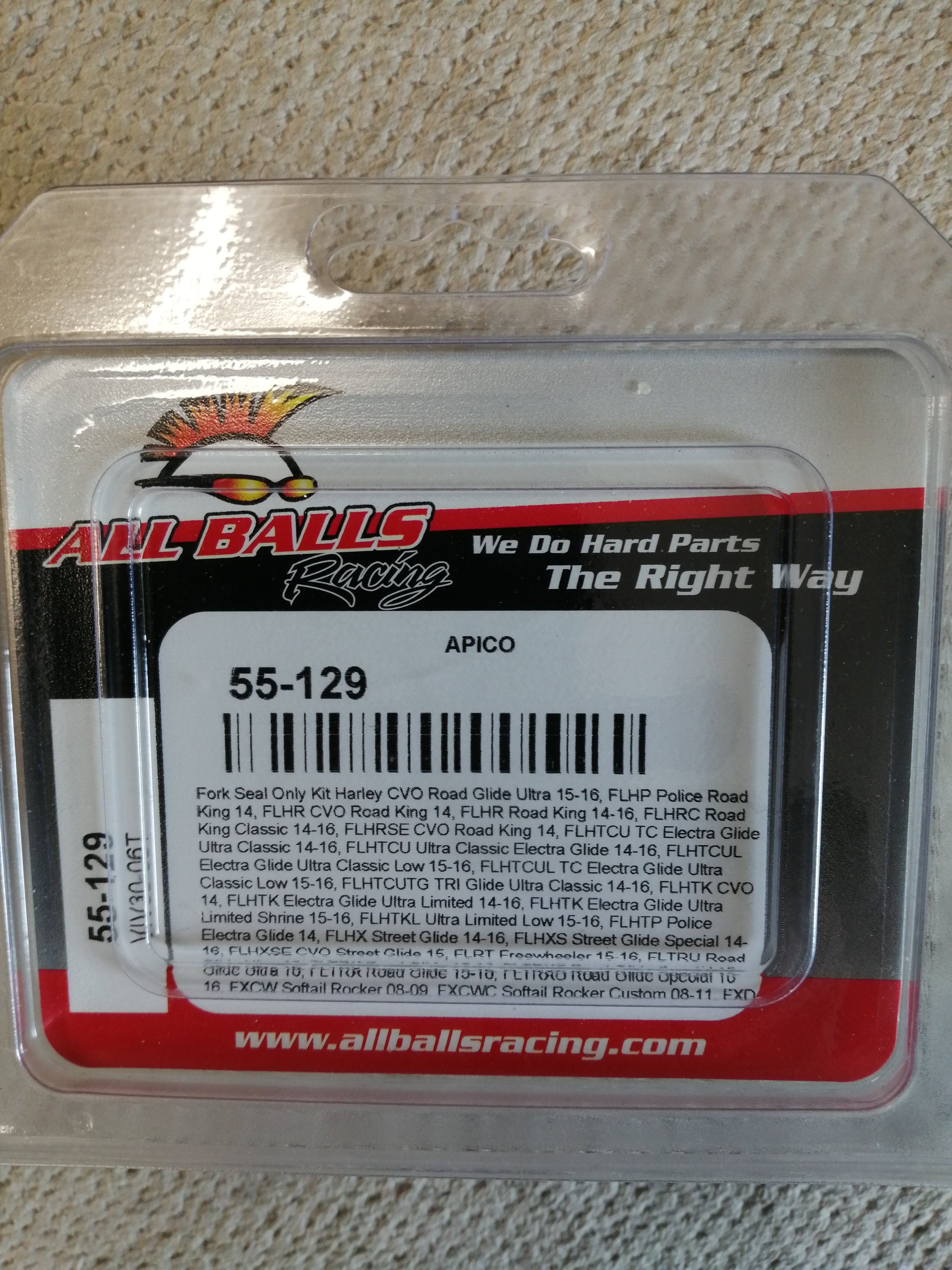 ALL BALLS RACING MOTORCYCLE FORK SEAL KIT  55-129 NEW )