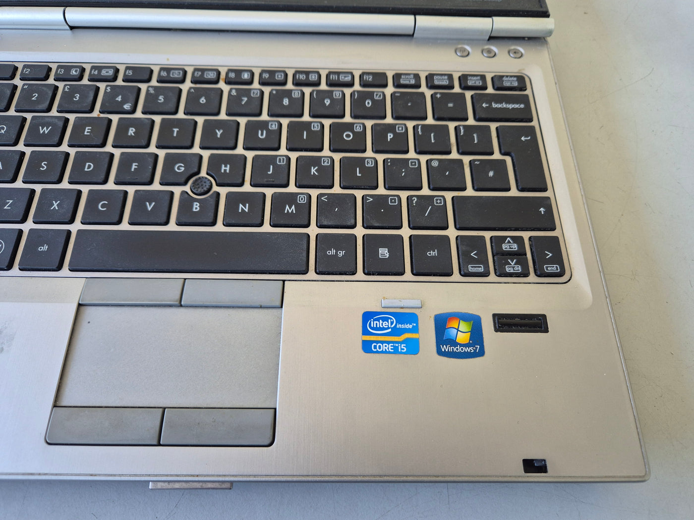 HP EliteBook 2560p NO HD NO OS 4GB RAM DVD i5 12.5" Laptop SPR