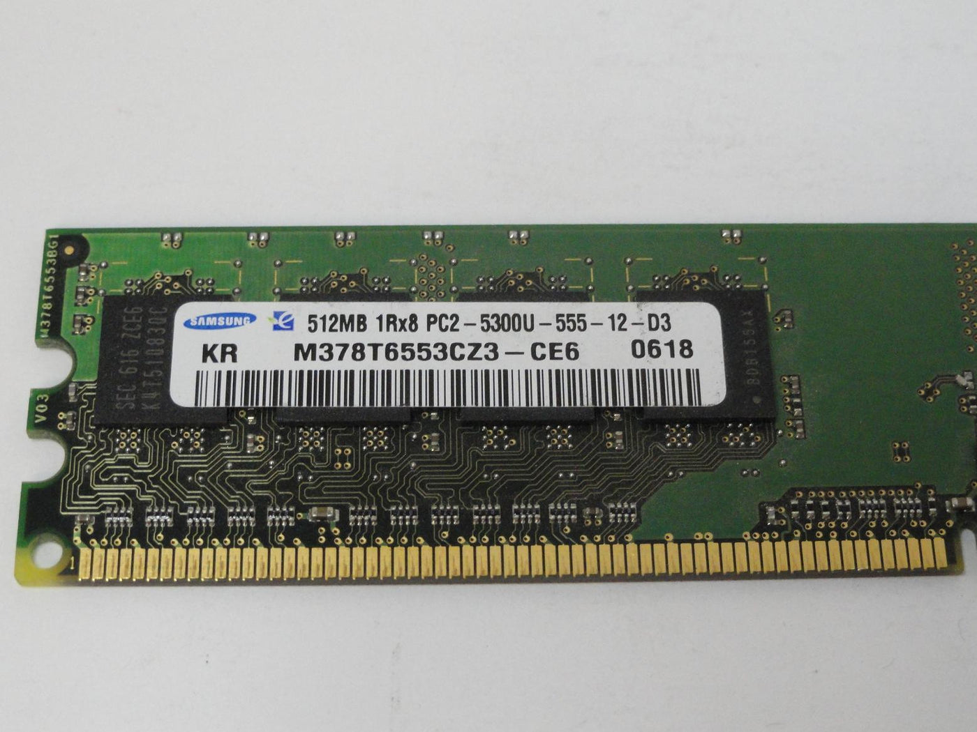 Samsung Smart 512MB PC2-5300 DDR2-667MHz RAM ( M378T6553CZ3-CE6 SG646UDR26485-2-S ) REF