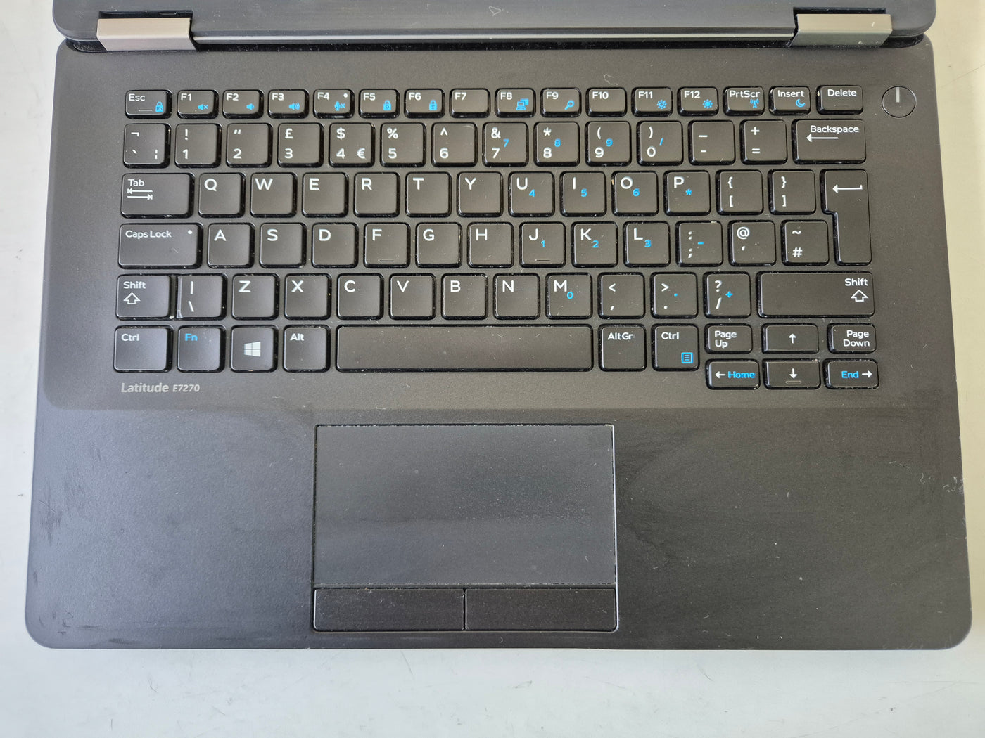 Dell Latitude E7270 250GB SSD 8GB RAM i5 2.50Ghz NO OS NO Battery 12.5" SPR