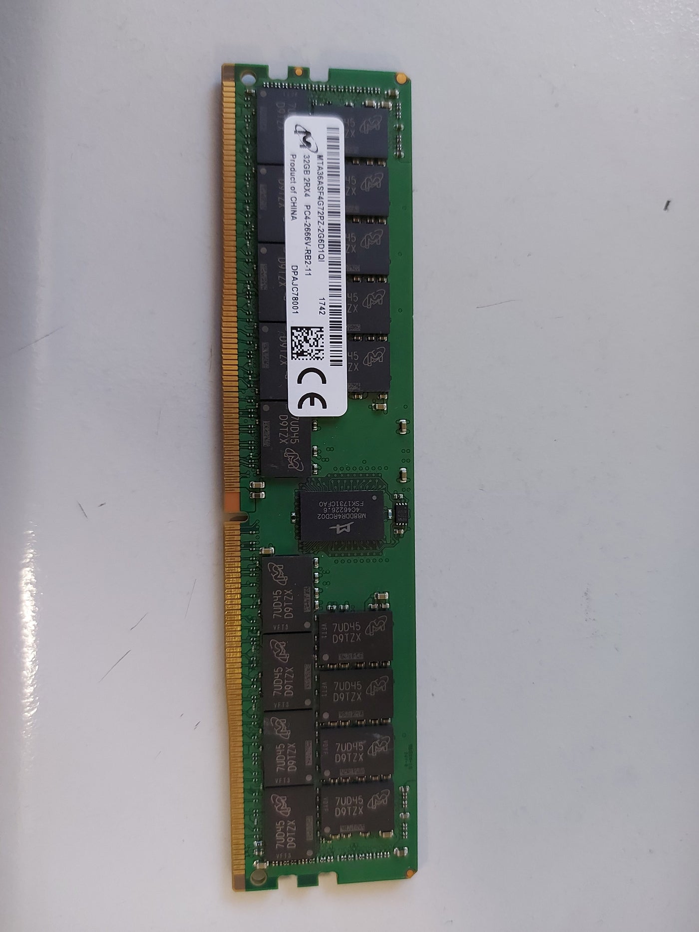 Micron32GB PC4-21300 DDR4 ECC CL19 288P DIMM MTA36ASF4G72PZ-2G6D1QI 840758-091