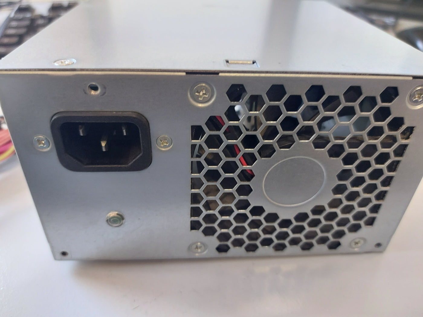 HP FH-XD301MYF-1 300 Watt Atx Power Supply For Hp Pavilion (667892-003)