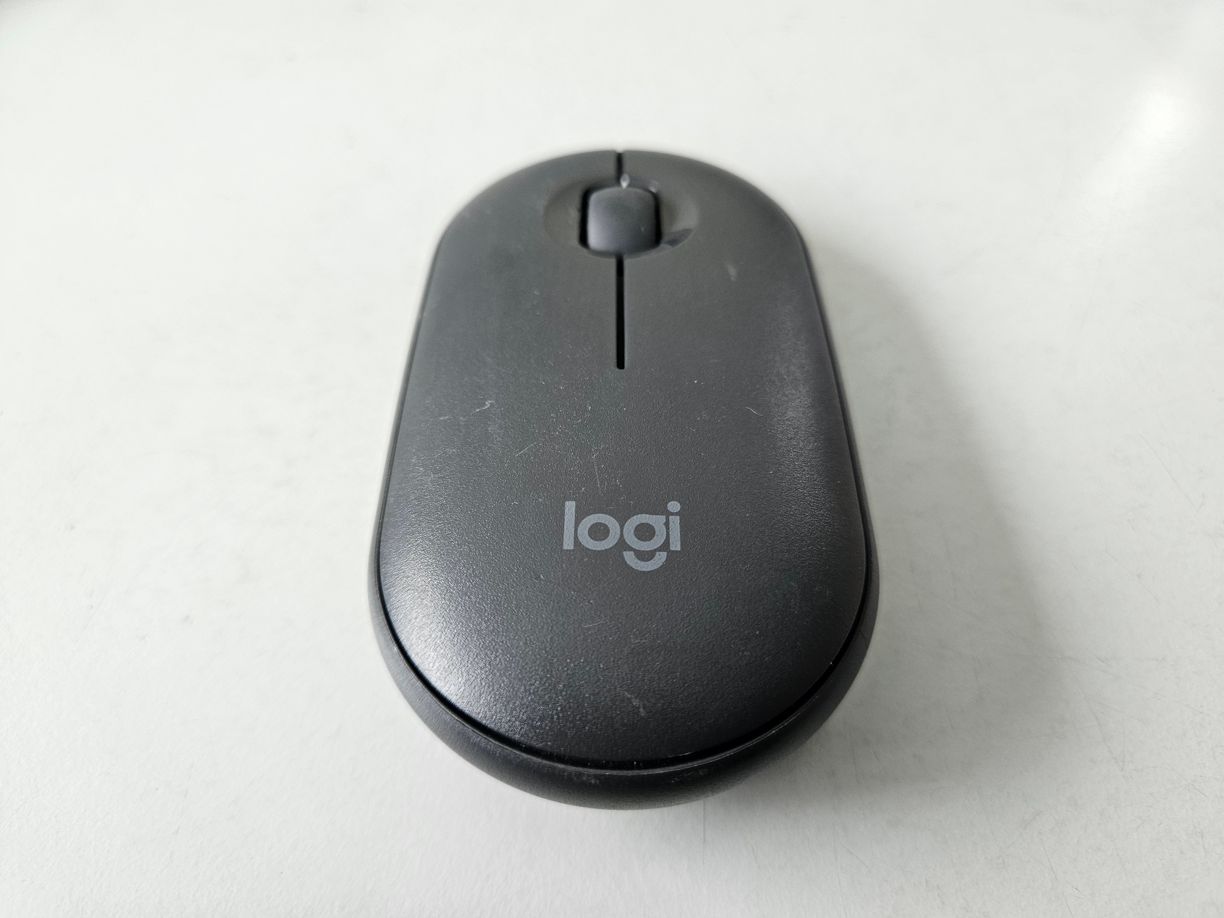 Logitech Pebble M350 Wireless Optical Mouse - graphite ( MR0075 ) USED