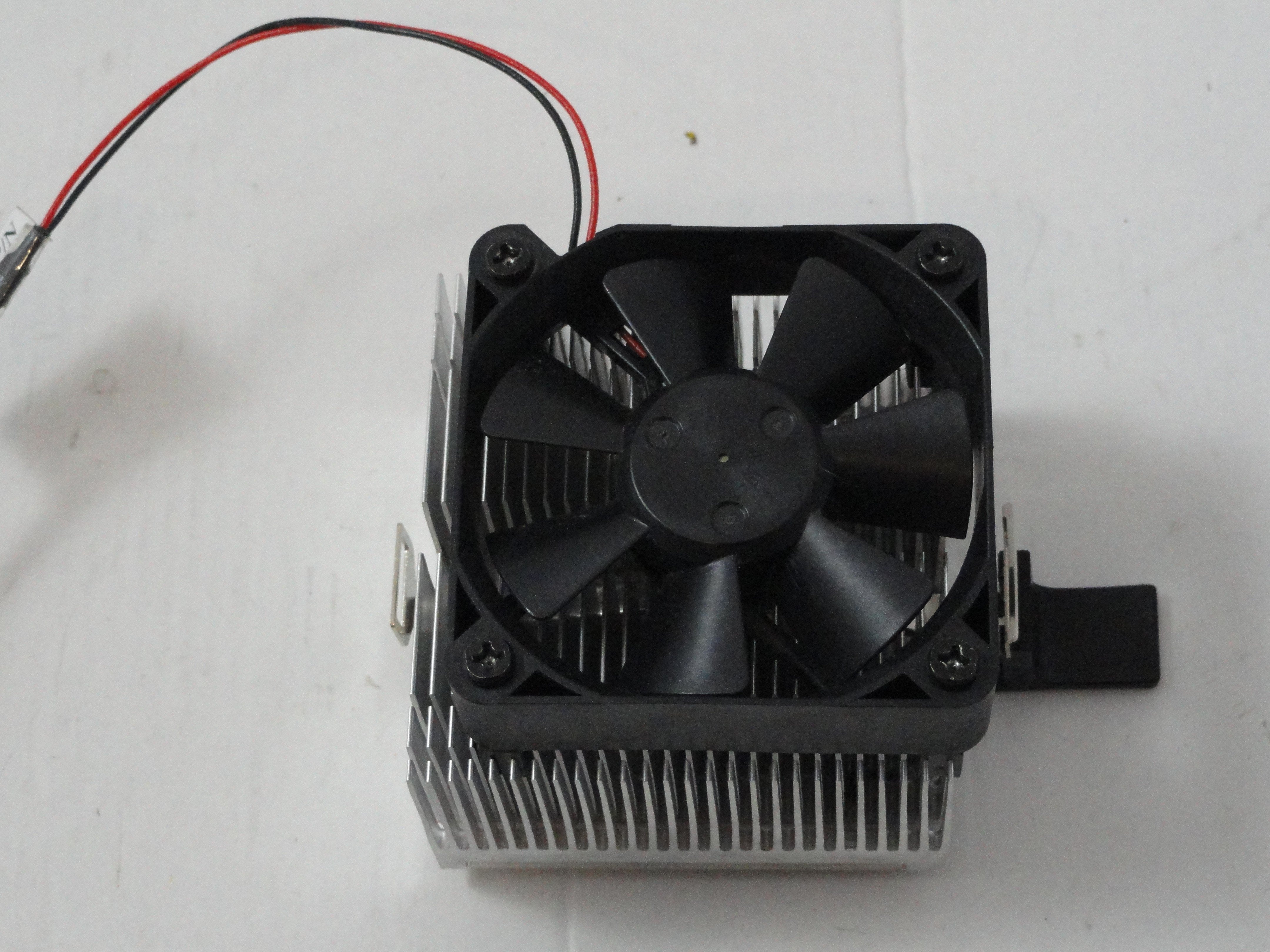 PR00363_250044-001_Heatsink with fan for Compaq EVO - Image3