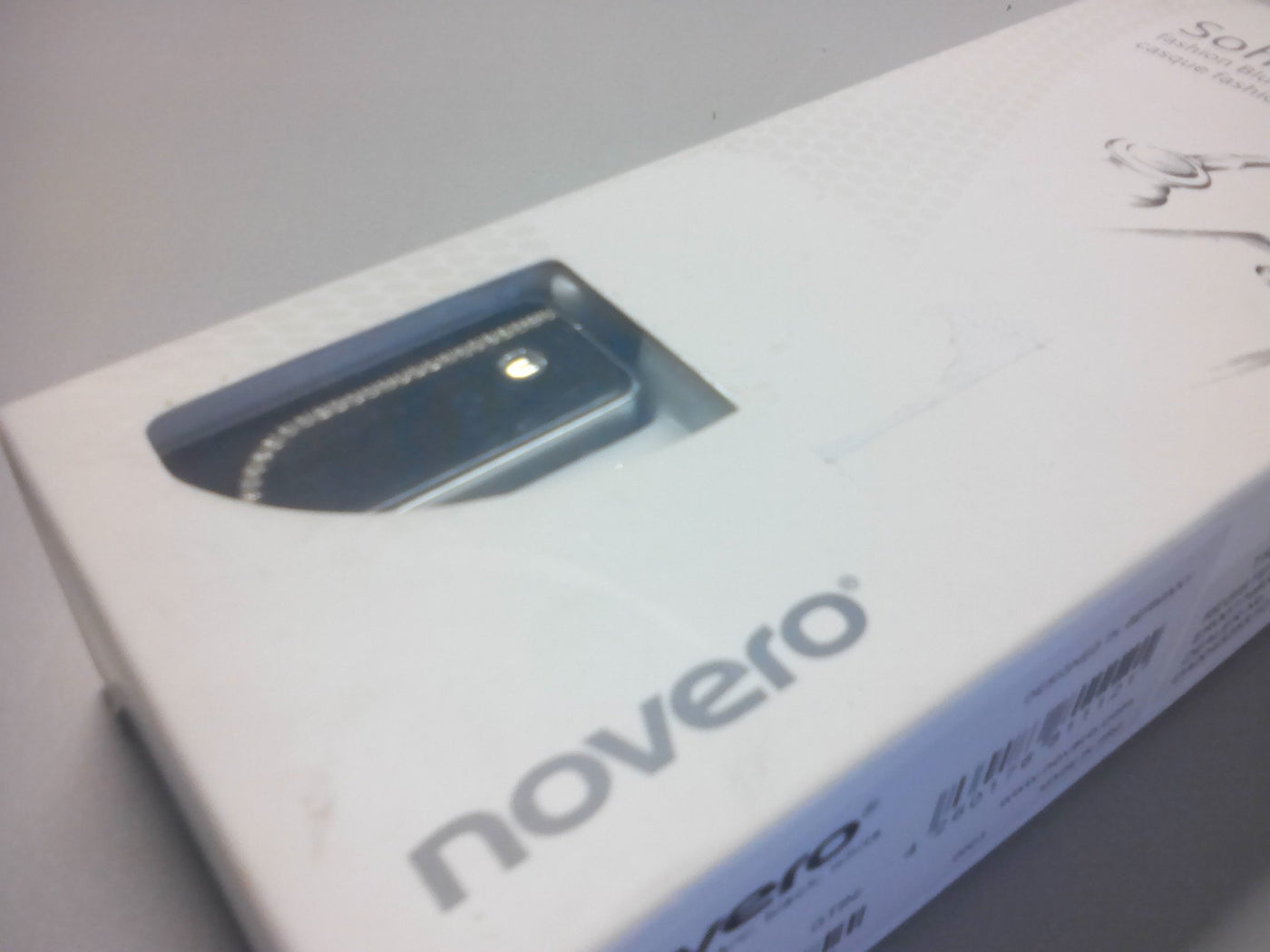 Novero Soho Crystal Arc Bluetooth Headset - Black / White - PC User | PC Parts And Spares | FREE UK DELIVERY