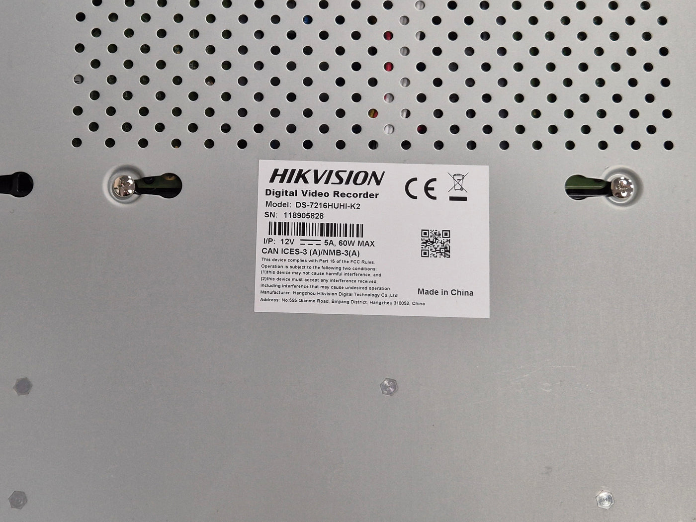 Hikvision Digital Video Recorder - Embedded Net DVR 2x4TB HDD - passwords reset NO PSU ( DS-7216HUHI-K2 ) USED