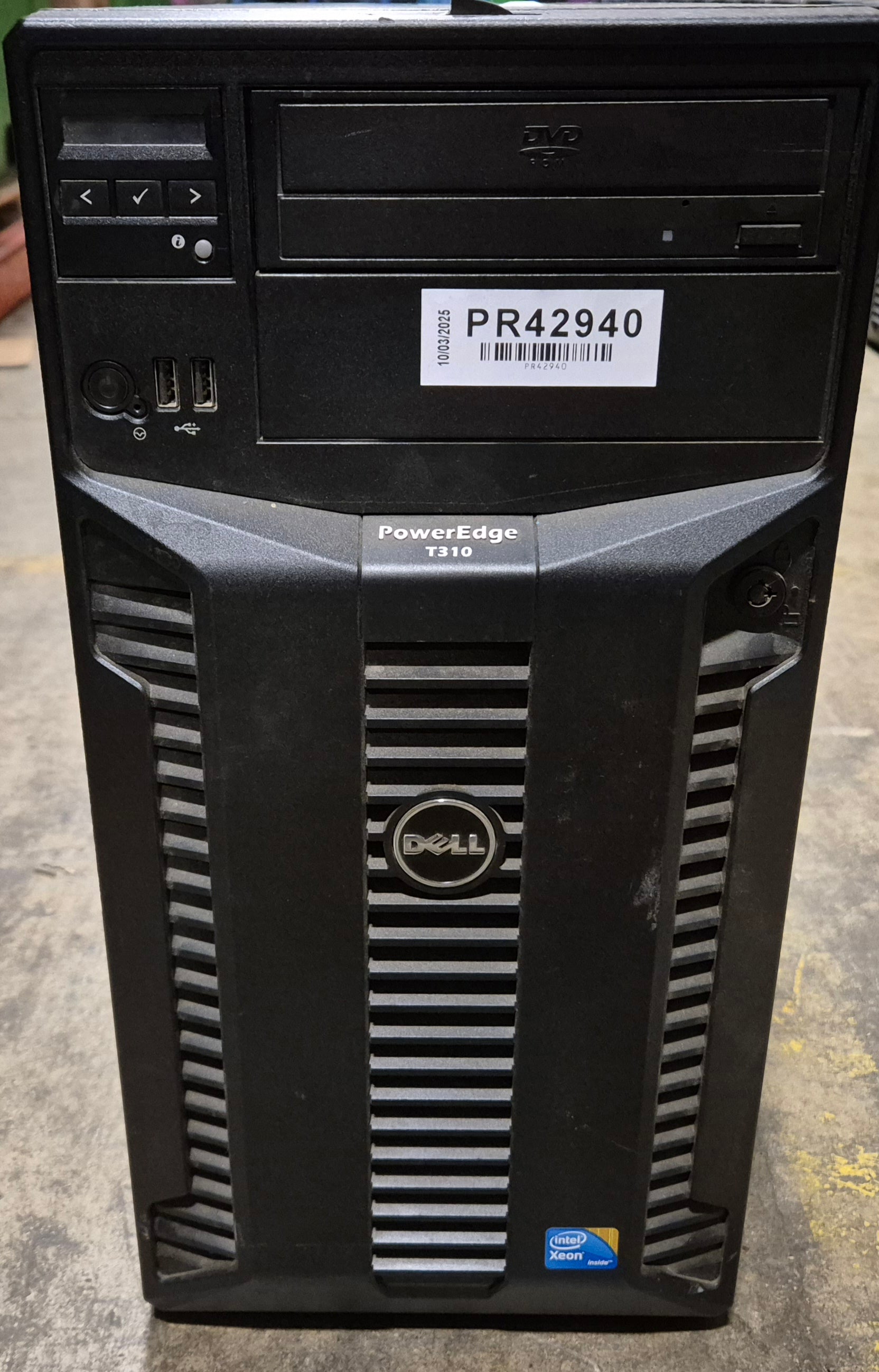 Dell PowerEdge T310 4GB RAM Xeon 2.67GHz DVD NO OS NO HDD x1 PSU x2 Caddies WinSVR 2008 COA ( E09S ) USED