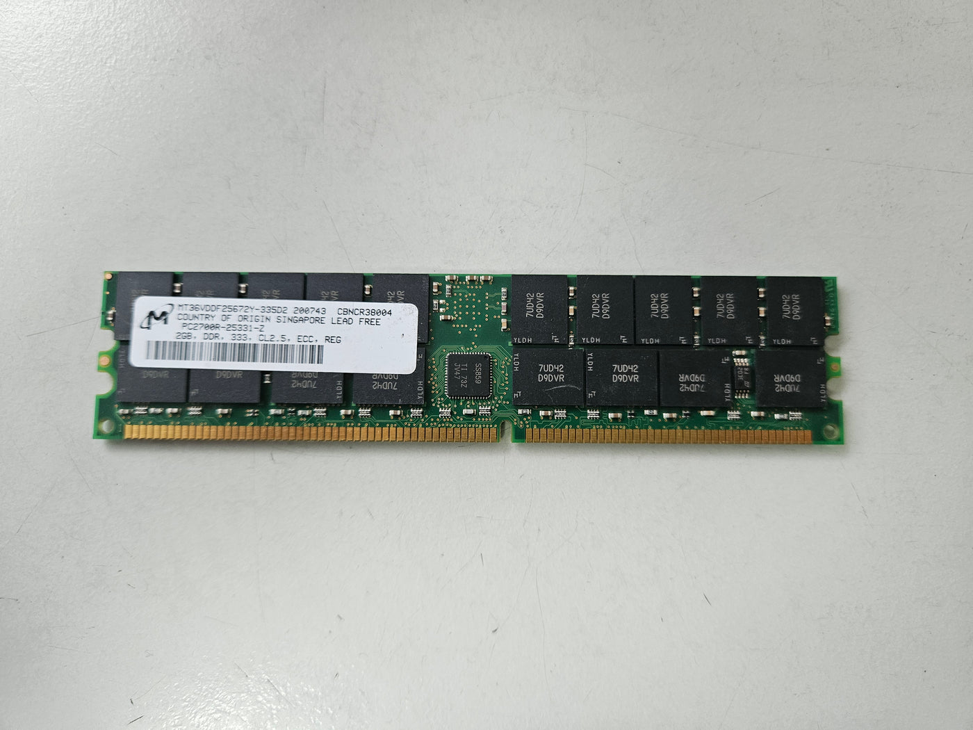 Micron Sun 2GB PC2700 DDR-333MHz ECC CL2.5 184-Pin DIMM ( MT36VDDF25672Y-335D2 370-7974-01 ) REF