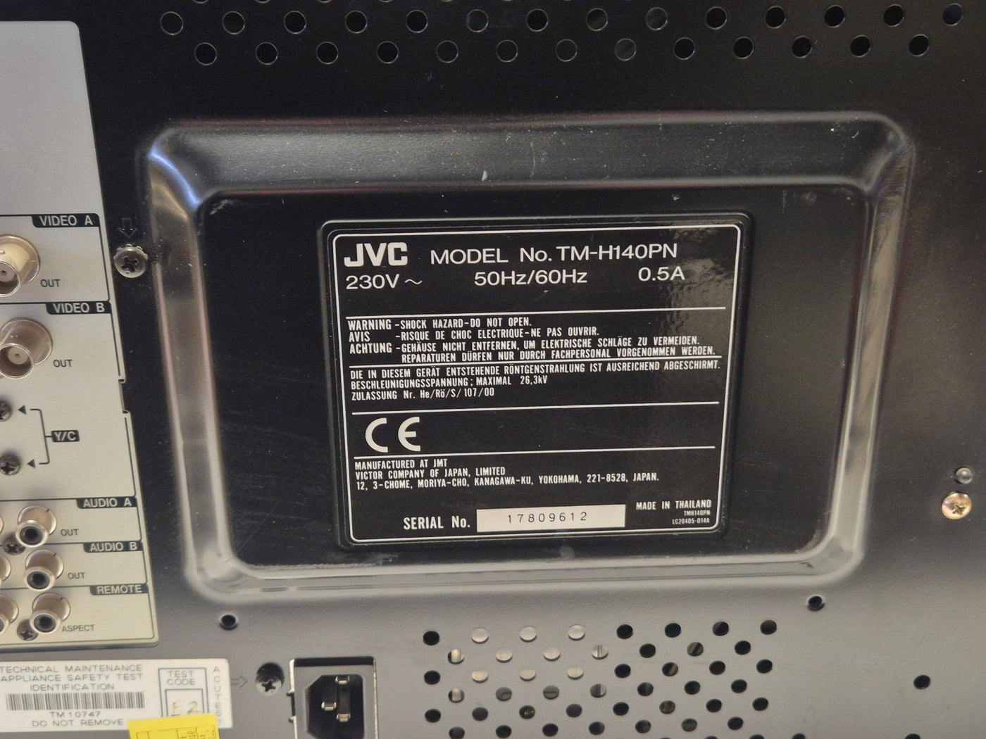 JVC TM-H140PN Colour Video Monitor - Broken Plastics Power on and menu display only tests complete SPR