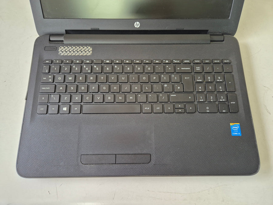 HP 250 G4 15.6" i3 2GHz DVD NO HDD NO OS Damaged Screen ( N1A78EA#ABU ) SPR