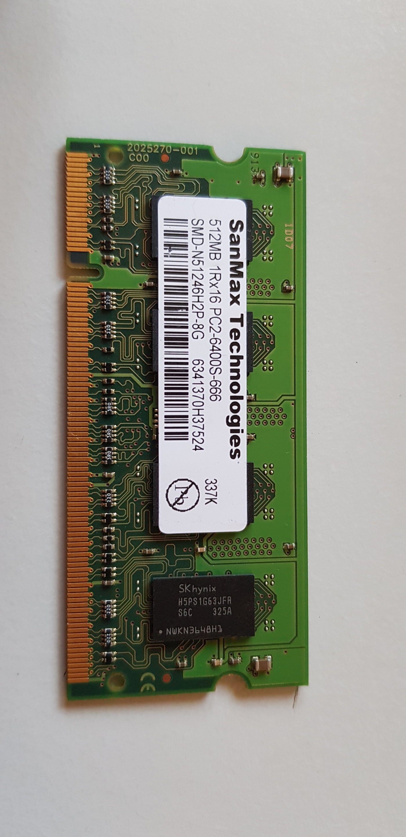 SanMax 512MB 1Rx16 PC2-6400 SODIMM Memory Module ( SMD-N51246H2P-8G ) REF