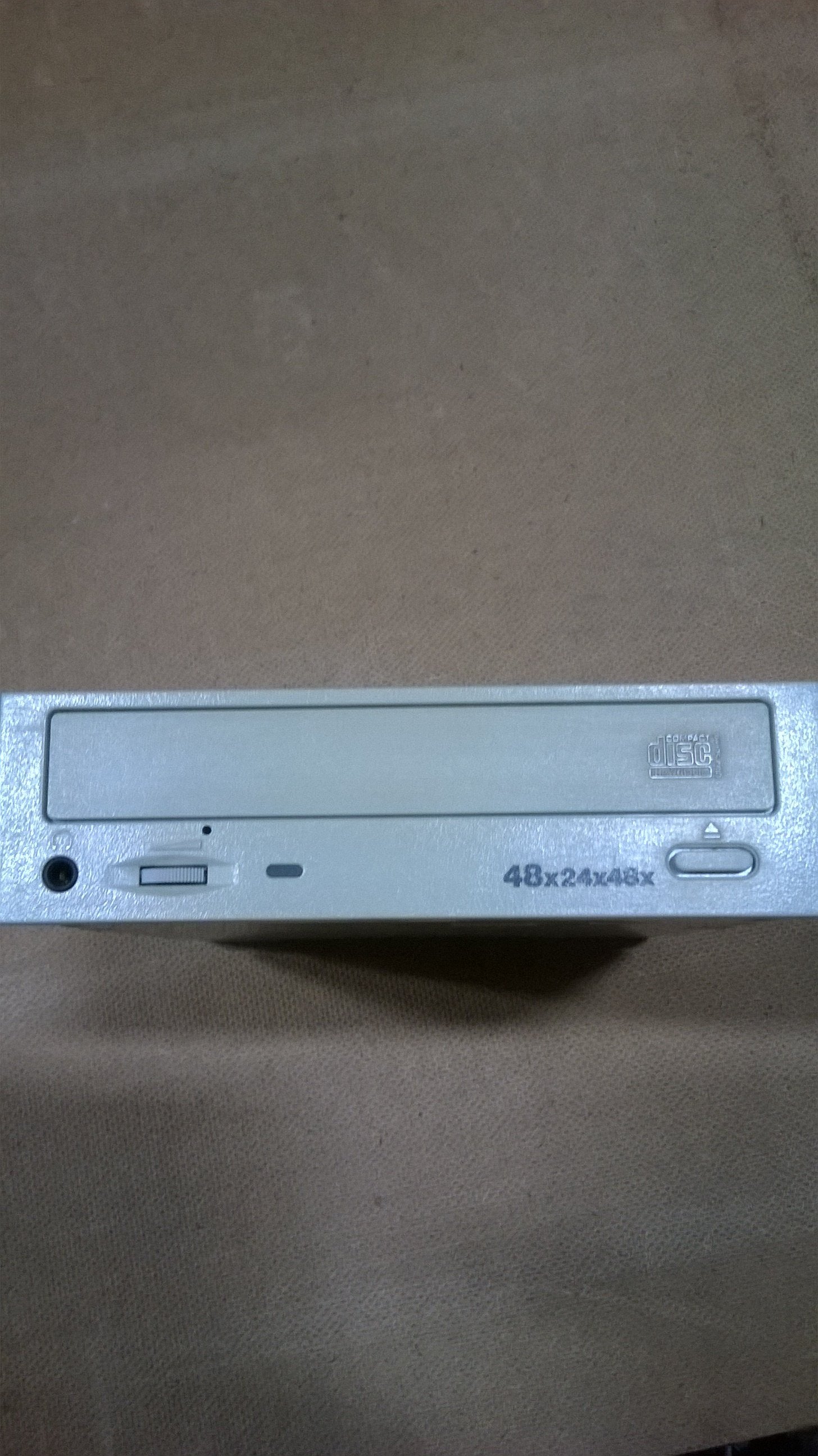 Lite On LTR 48246S 48x24x48 CDRW IDE Drive ( LTR 48246S     Lite On )