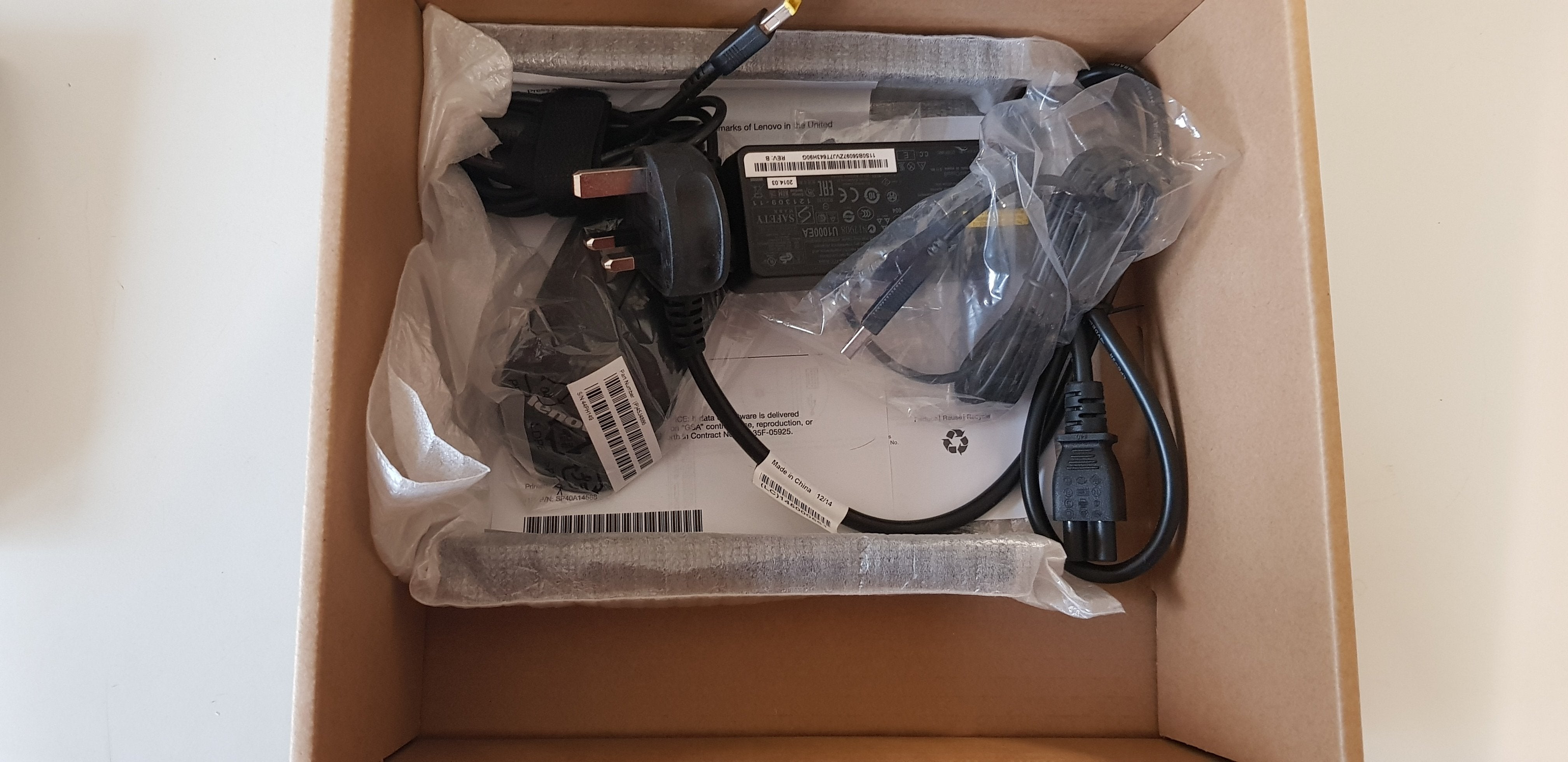 Lenovo ThinkCentre M73 NOB (10AXA0MHUK)