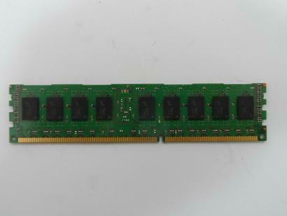 Hynix HP 1GB PC2-6400 DDR2-800MHz 240-Pin DIMM ( HYMP112U64CP8-S6 404574-888 ) REF