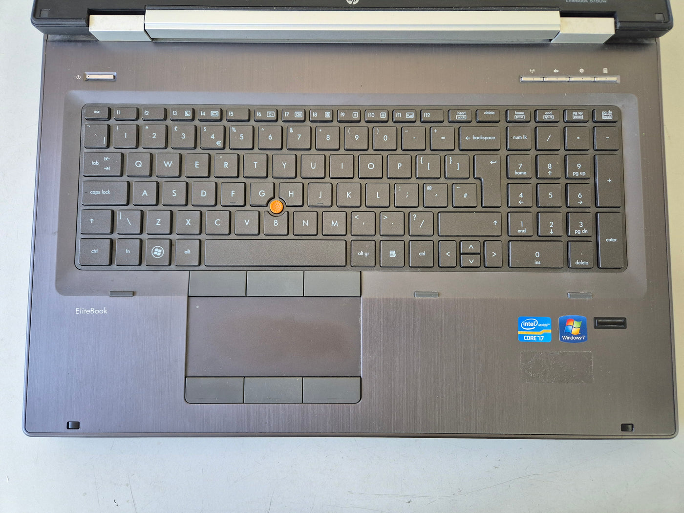 HP EliteBook 8760W 500GB HDD 8GB RAM DVD i7-2670QM 2.20GHz Win10 17.3" USED