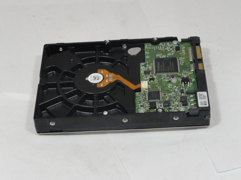 MC0195_0A32727_Hitachi 80GB SATA 7200rpm 3.5in HDD - Image3