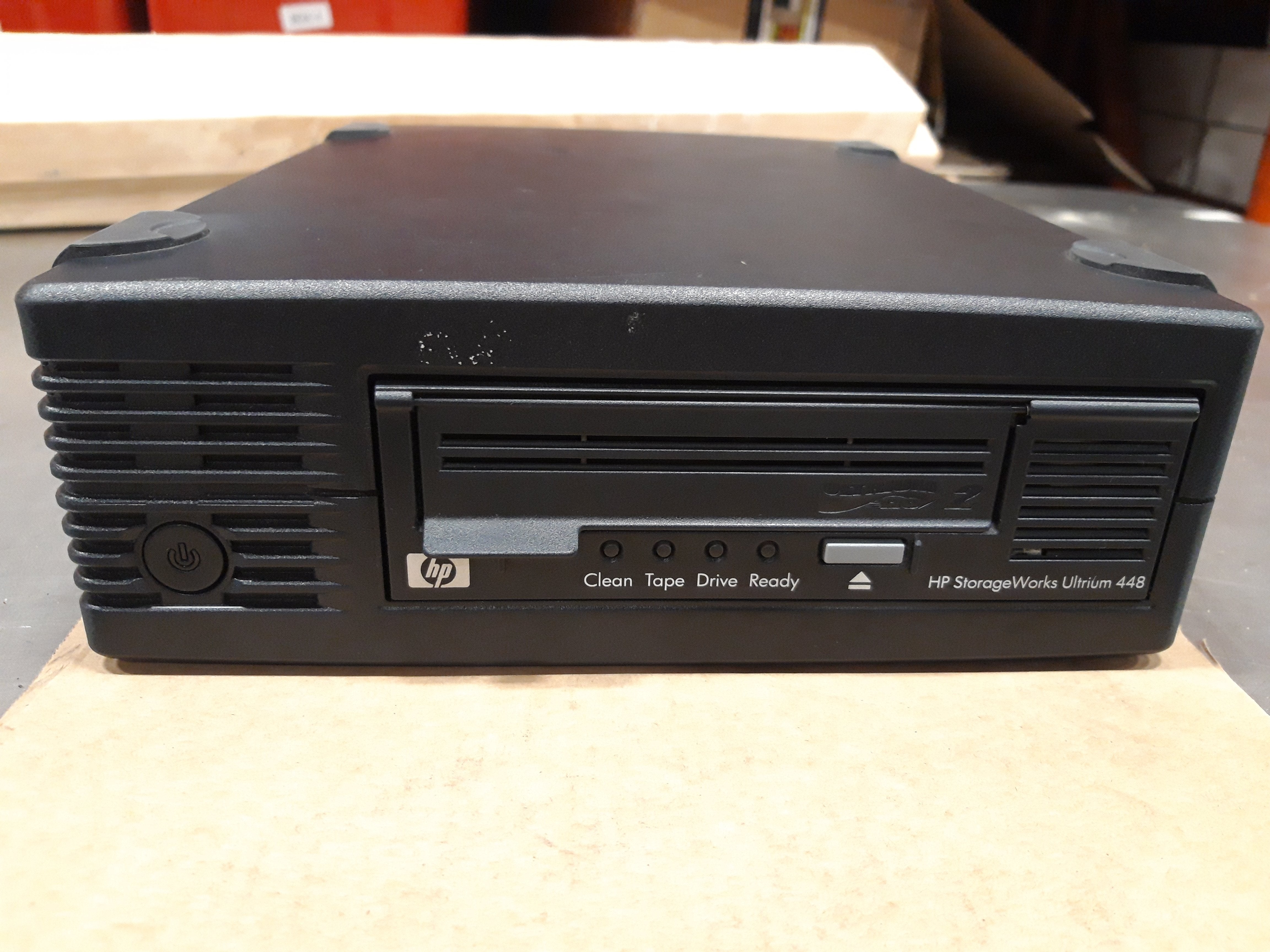 HP storage works ultrium 448 Tape Drive (DW017-69202    378468-002 Used) With PSU