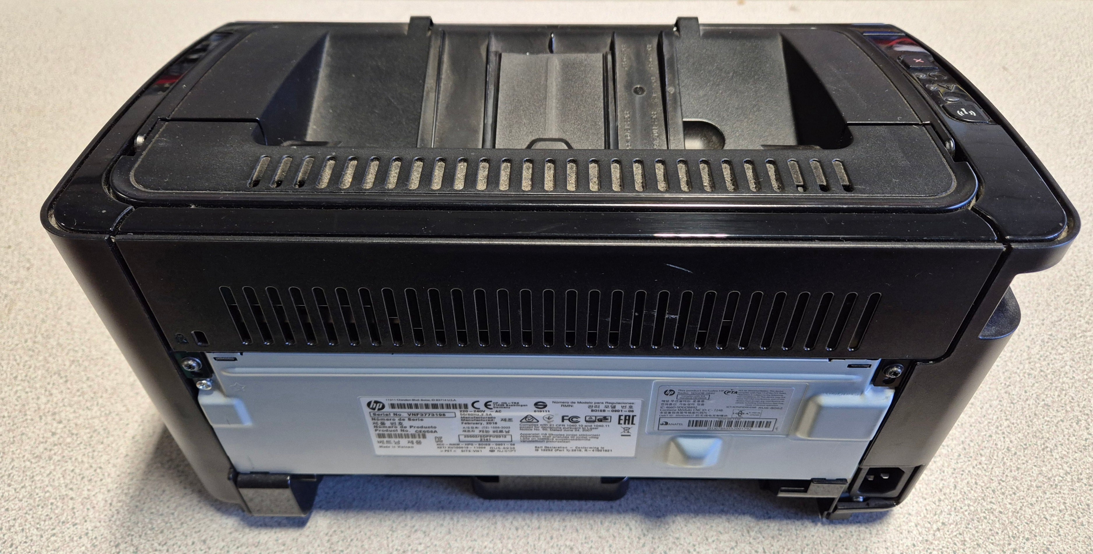 HP LaserJet P1102W – Bottom paper box missing - STILL PRINTS ( CE658A ) USED