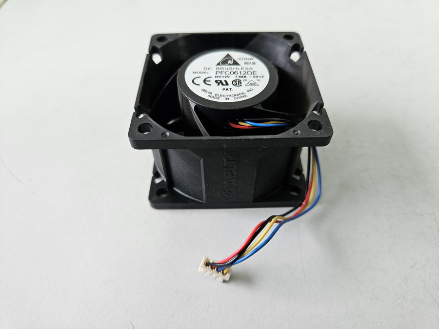 Delta Electronics DC12V 1.68A 60mm 4Wire Brushless Fan ( PFC0612DE ) USED