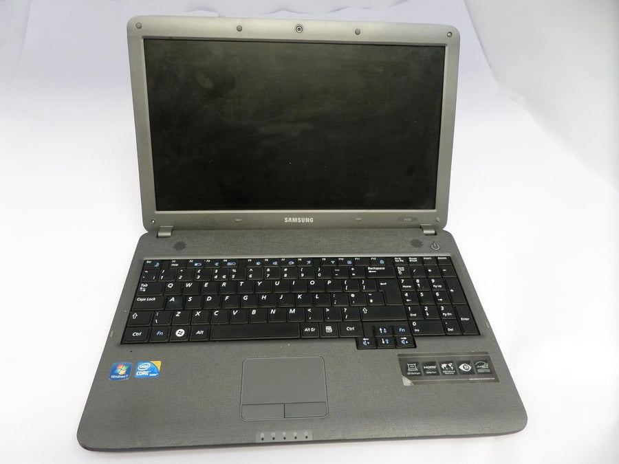 NP530 - Samsung P530 Pro Intel i3- 370M 2.4GHz DVD/RW 15.6in Screen Notebook - No HDD - No RAM - Screen Damaged - No PSU - SPR