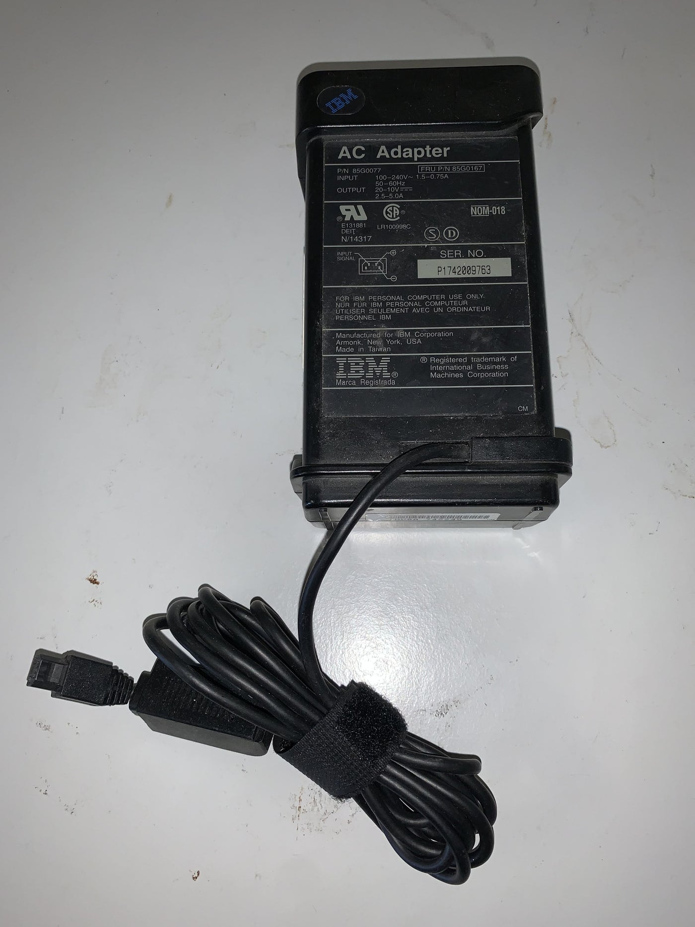 IBM AC Adapter 20-10V 2.5-5.0A (85G0167 85G0077 USED)