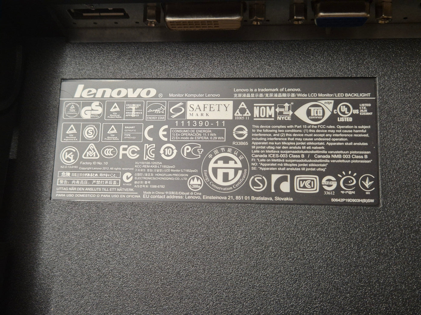 Lenovo ThinkVision LT1952pwD 19in TFT-LCD Monitor with LED ( 03X7911 2448-MB6 ) USED