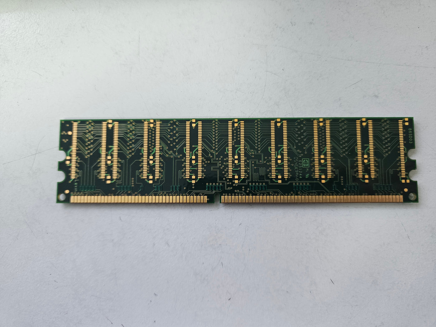 Rendition 512MB PC3200 DDR-400MHz CL3 184-Pin DIMM ( RM6464Z40B.8TFY ) REF