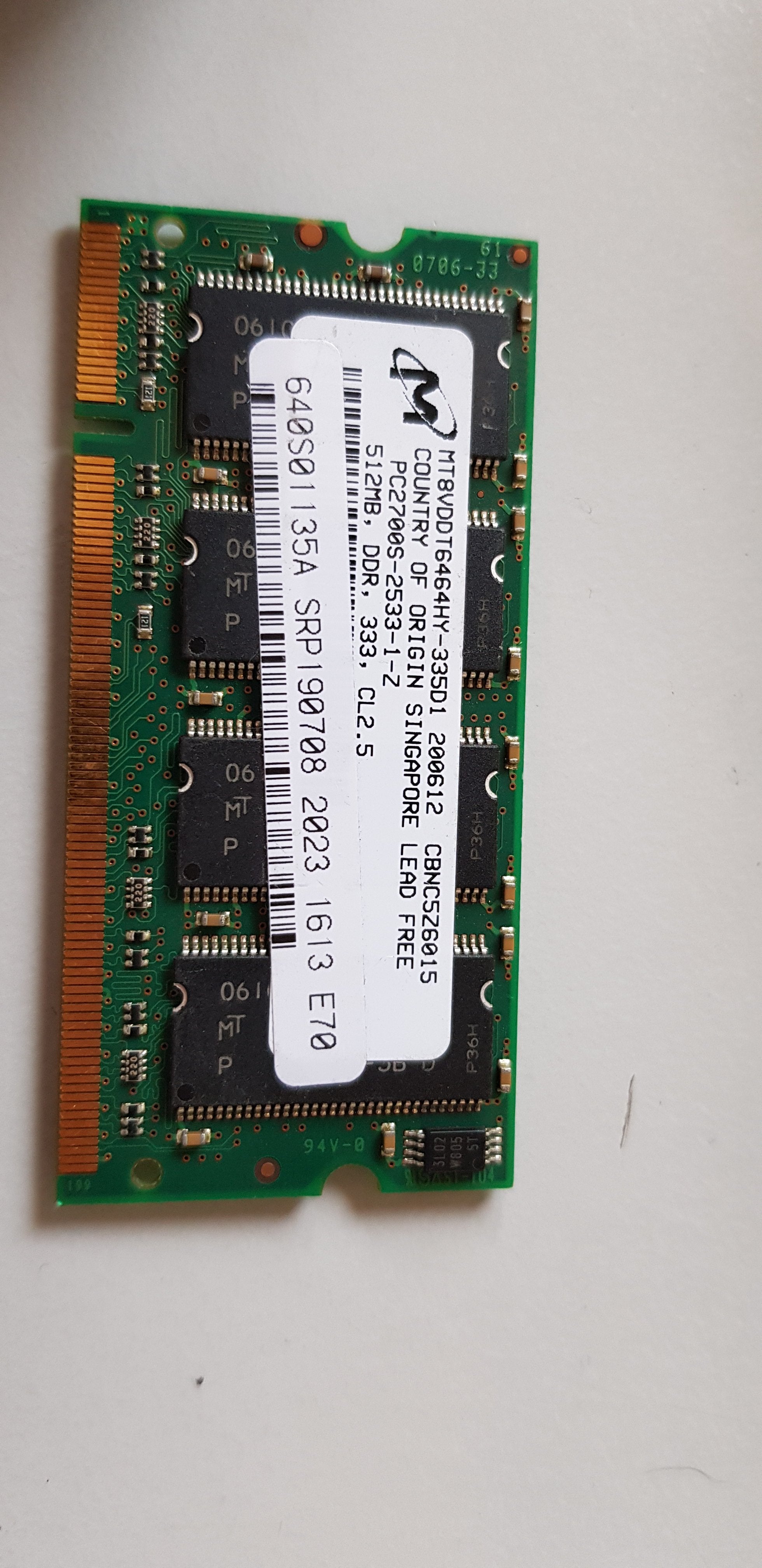 Micron / Crucial 512MB PC2700S nonECC CL2.5 DDR SODIMM Memory Module (MT8VDDT6464HY-335D1 / CT6464X335.8TDY)