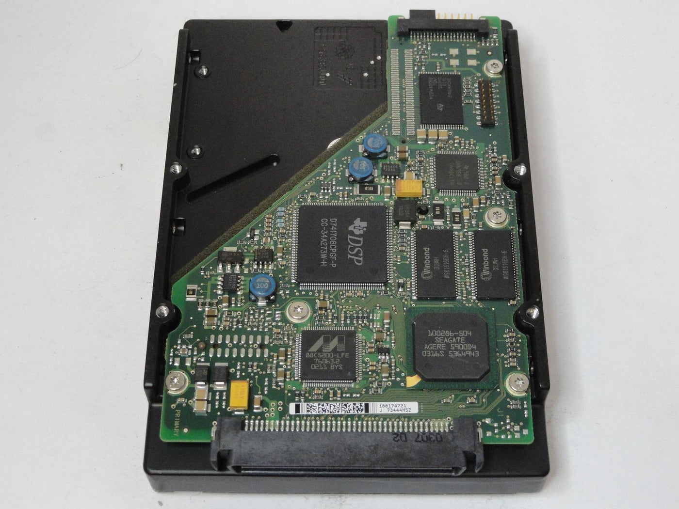 MC5461_9U3001-001_Seagate 18GB SCSI 80 Pin 10Krpm 3.5in HDD - Image2