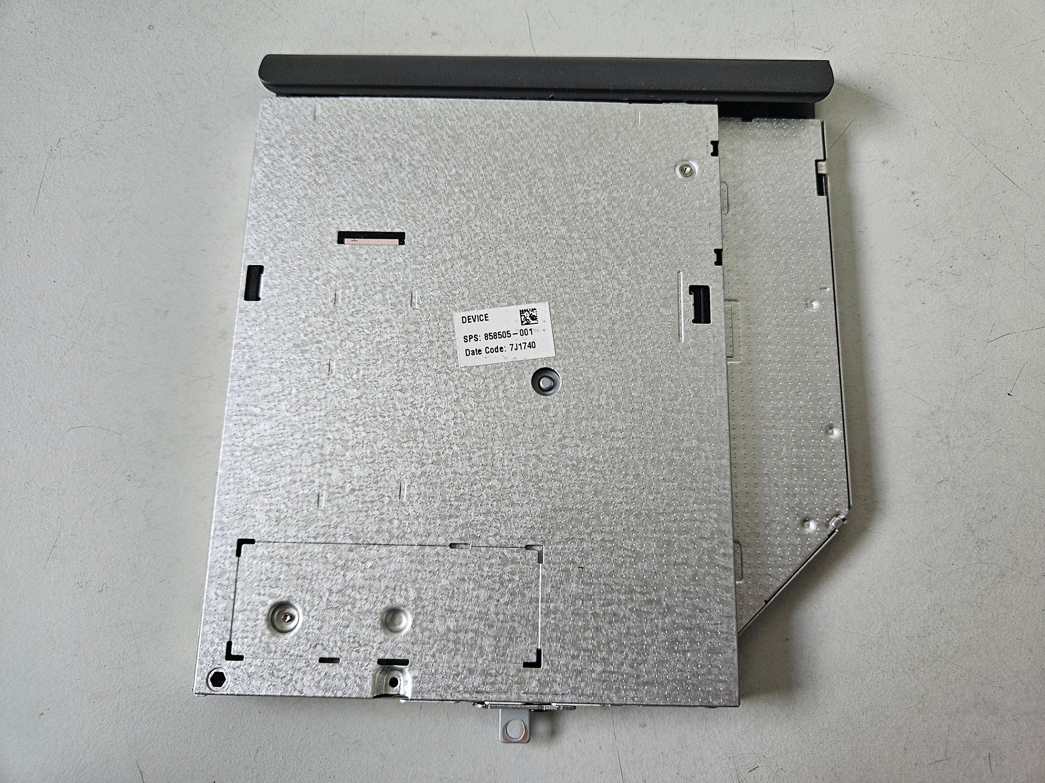 HP DC5V 1.5A SATA DVD/CD Rewritable Drive ( 820286-HC0 DU-8AESH-15B ) USED