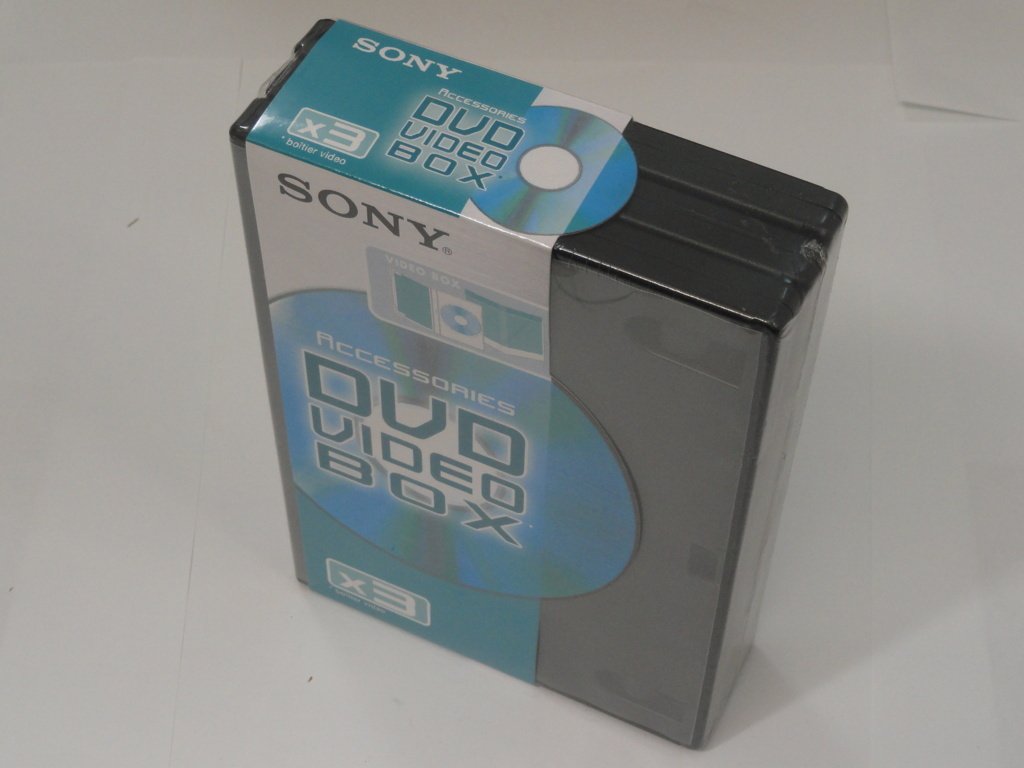 X3DVDBOX - Sony DVD Case 3pk. With Outer Sleeve, Booklet Slots and Push Button Disc Release - NEW