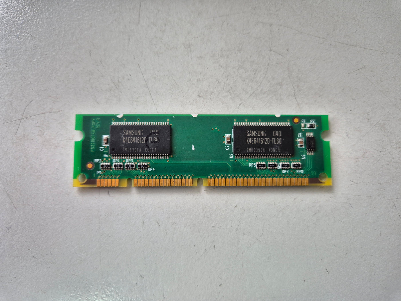 Smart 32MB 100-Pin 60ns EDO memory for CISCO ( SM5320830946S60 ) REF
