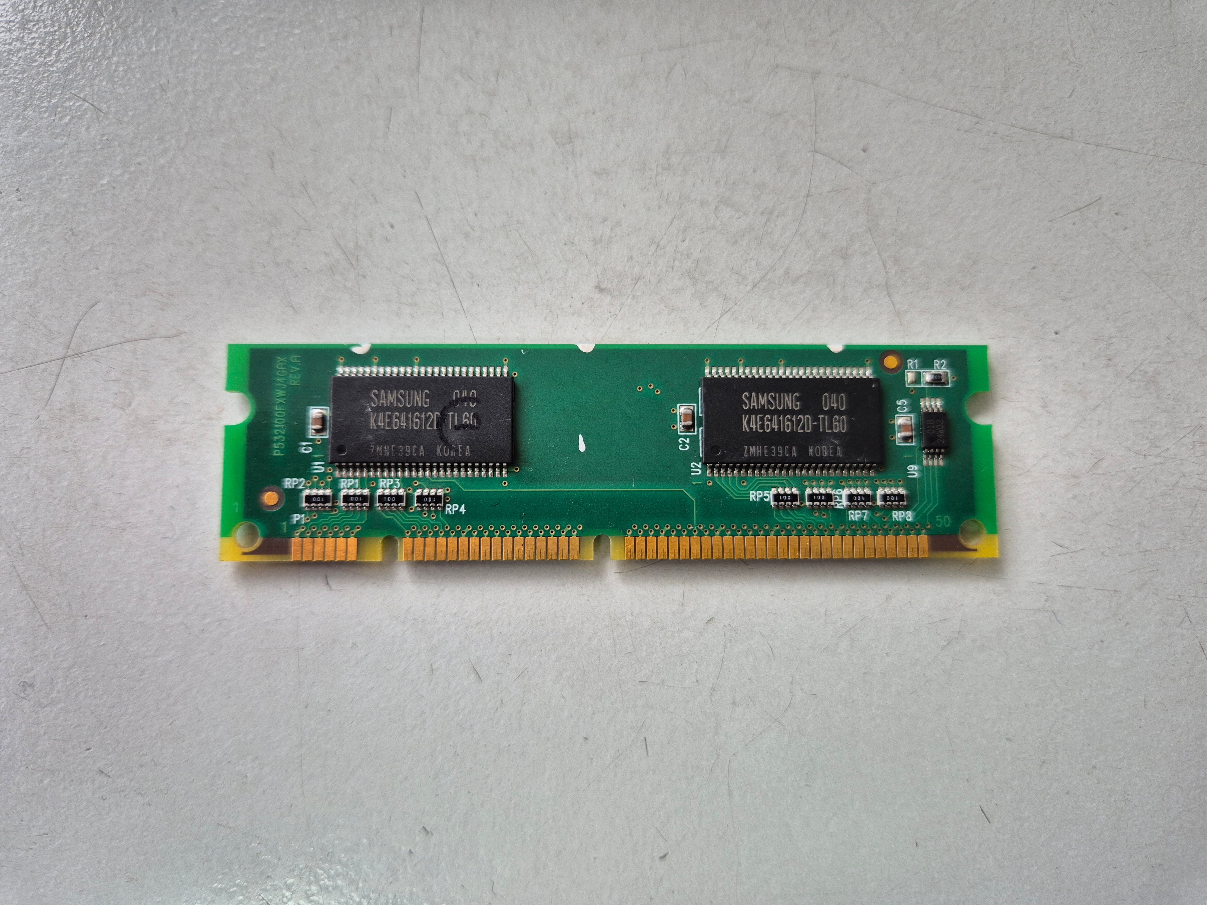 Smart 32MB 100-Pin 60ns EDO memory for CISCO ( SM5320830946S60 ) REF