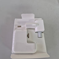 Apple A1401 12W USB Power Adapter ( MD836ZM/A ) NOB