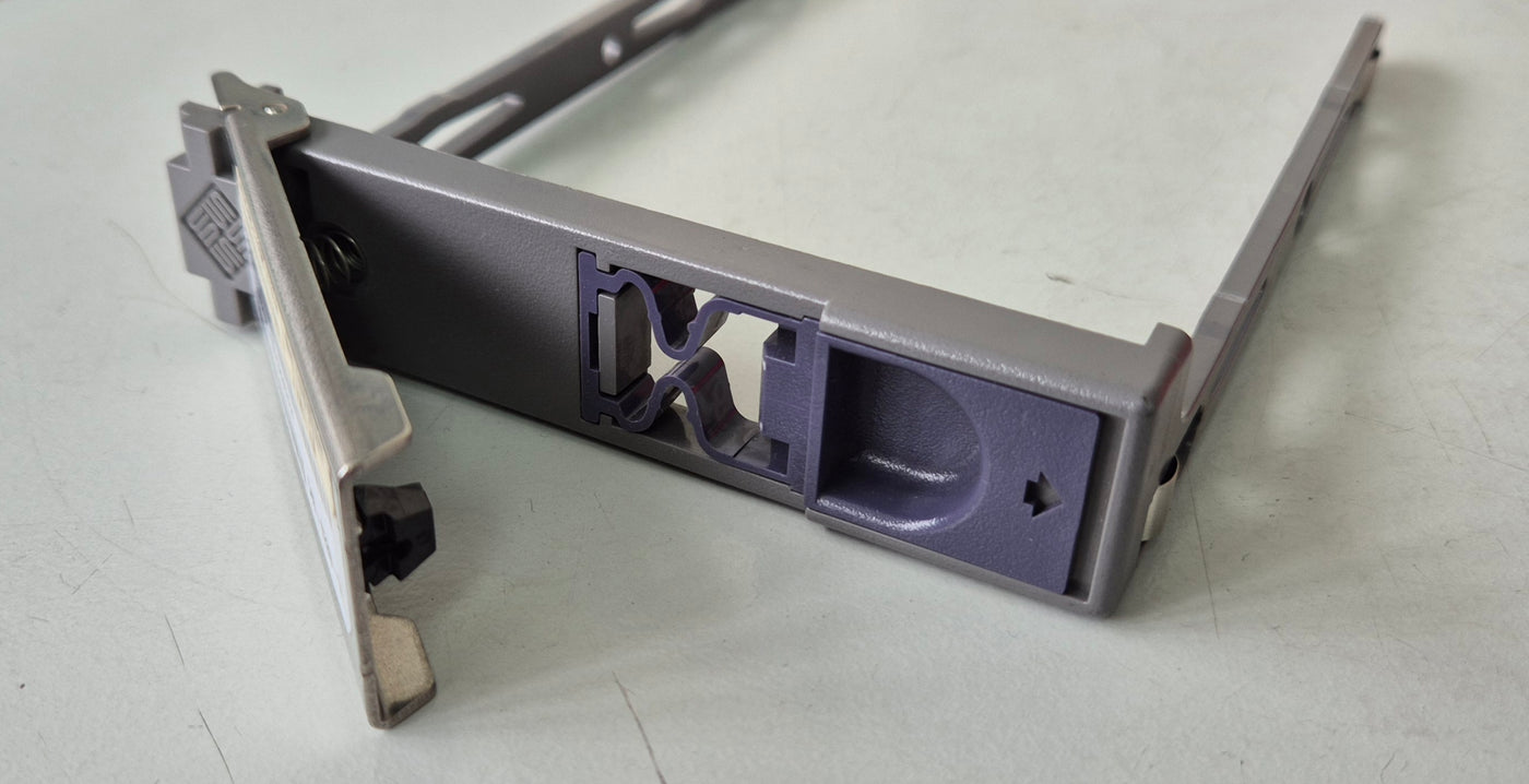 Sun 1 SPUD BRACKET" for Sun Hard Drives ( 330-2238 ) REF Various PNs on front