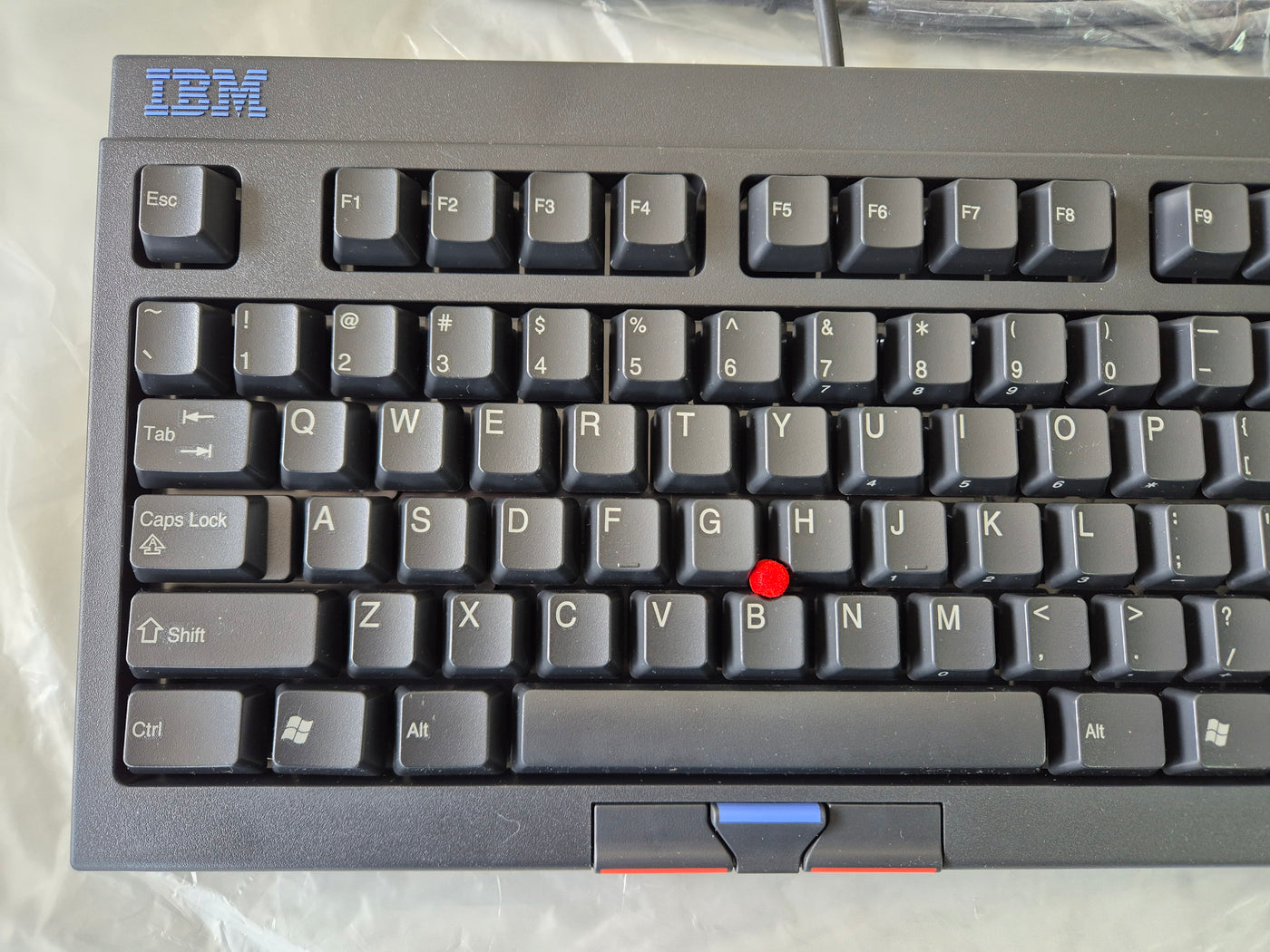 IBM RT3200 US Black Space Saver II PS/2 Wired Keyboard ( 37L0888 ) NOB