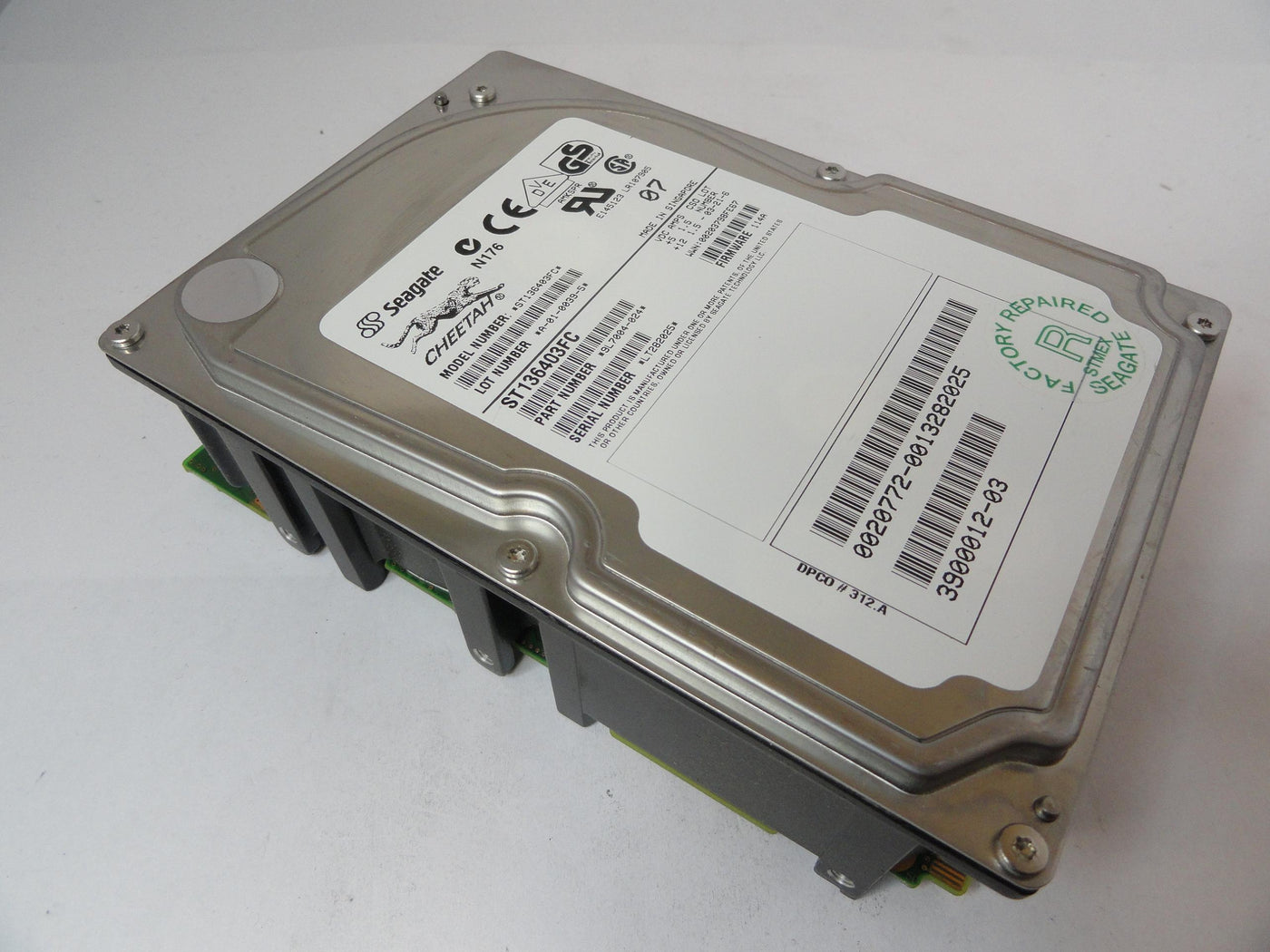 PR22831_9L7004-022_Seagate SUN 36Gb Fibre Channel 10Krpm 3.5in HDD - Image3